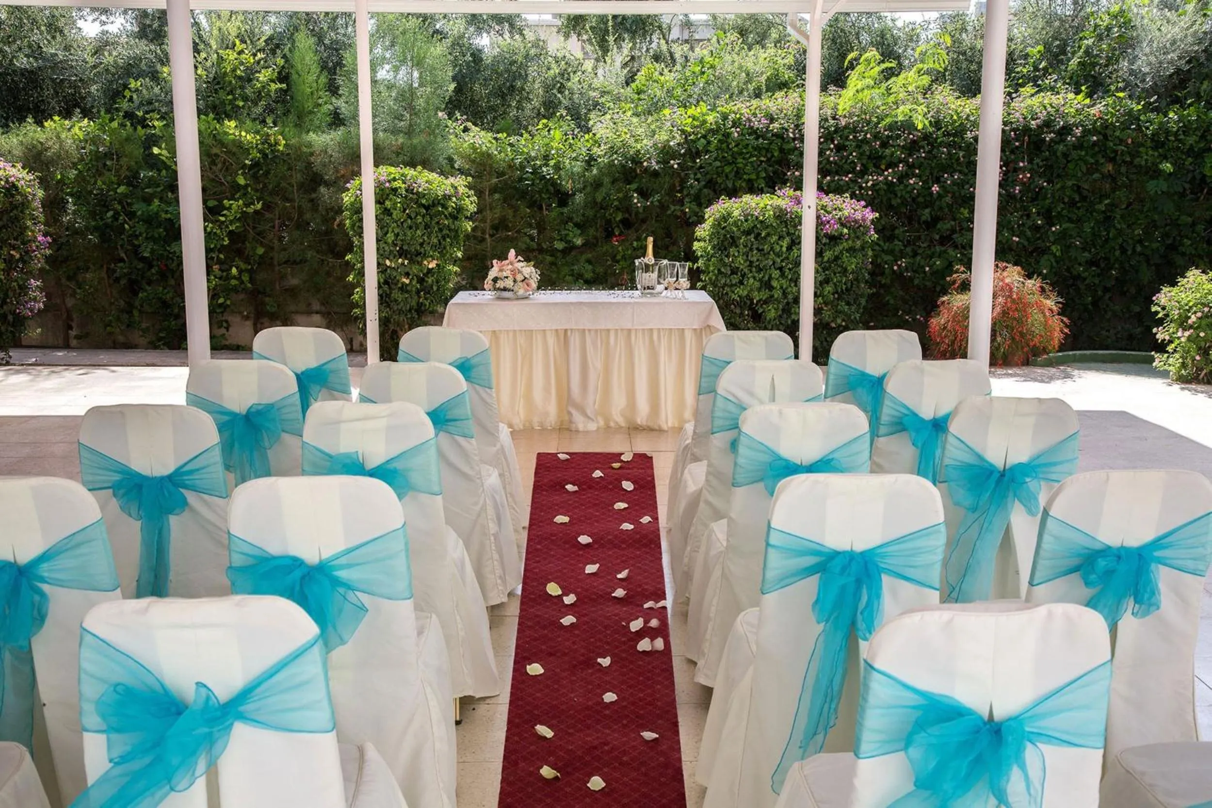 Banquet/Function facilities in Kissos Hotel