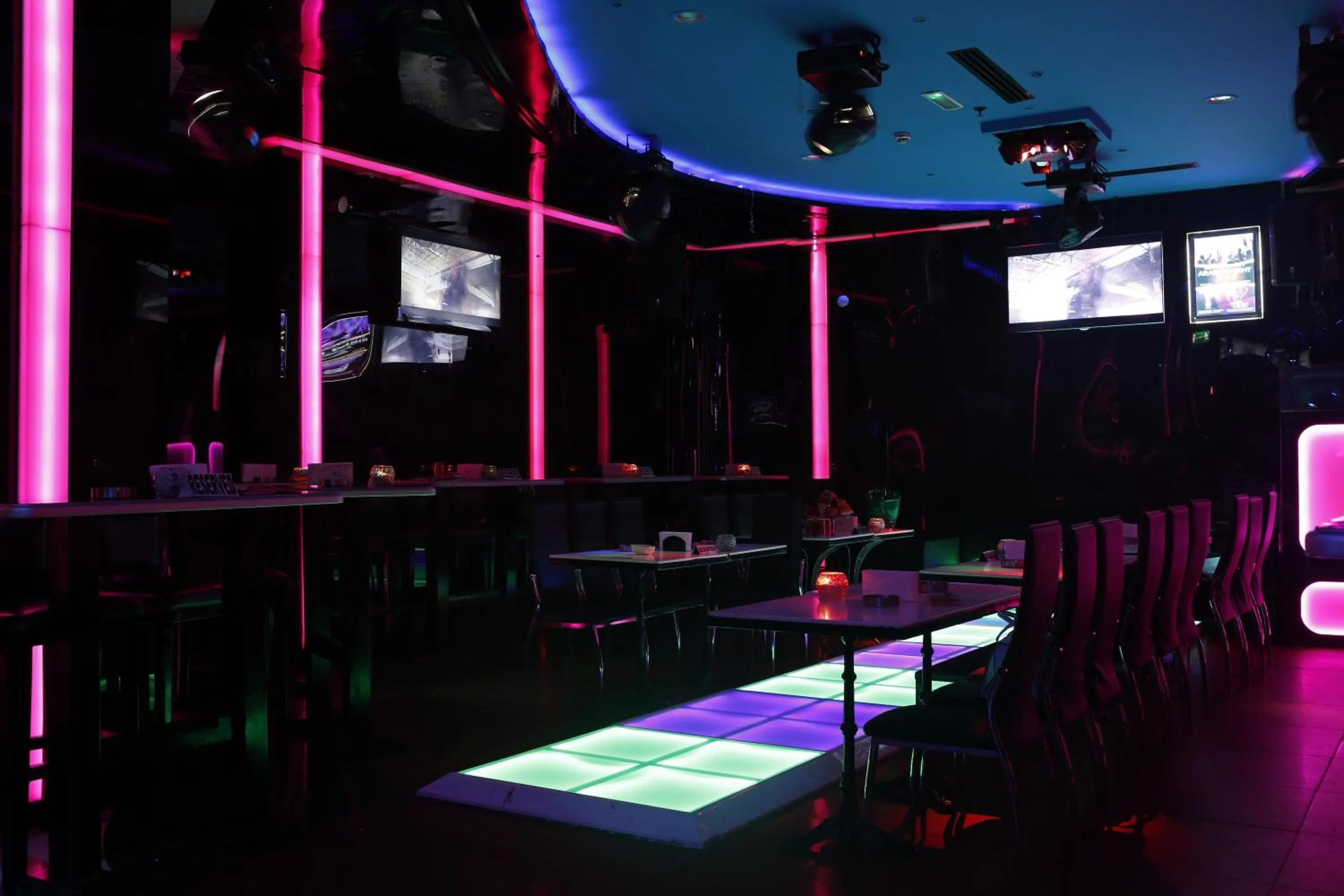 Lounge or bar in Broadway Hotel