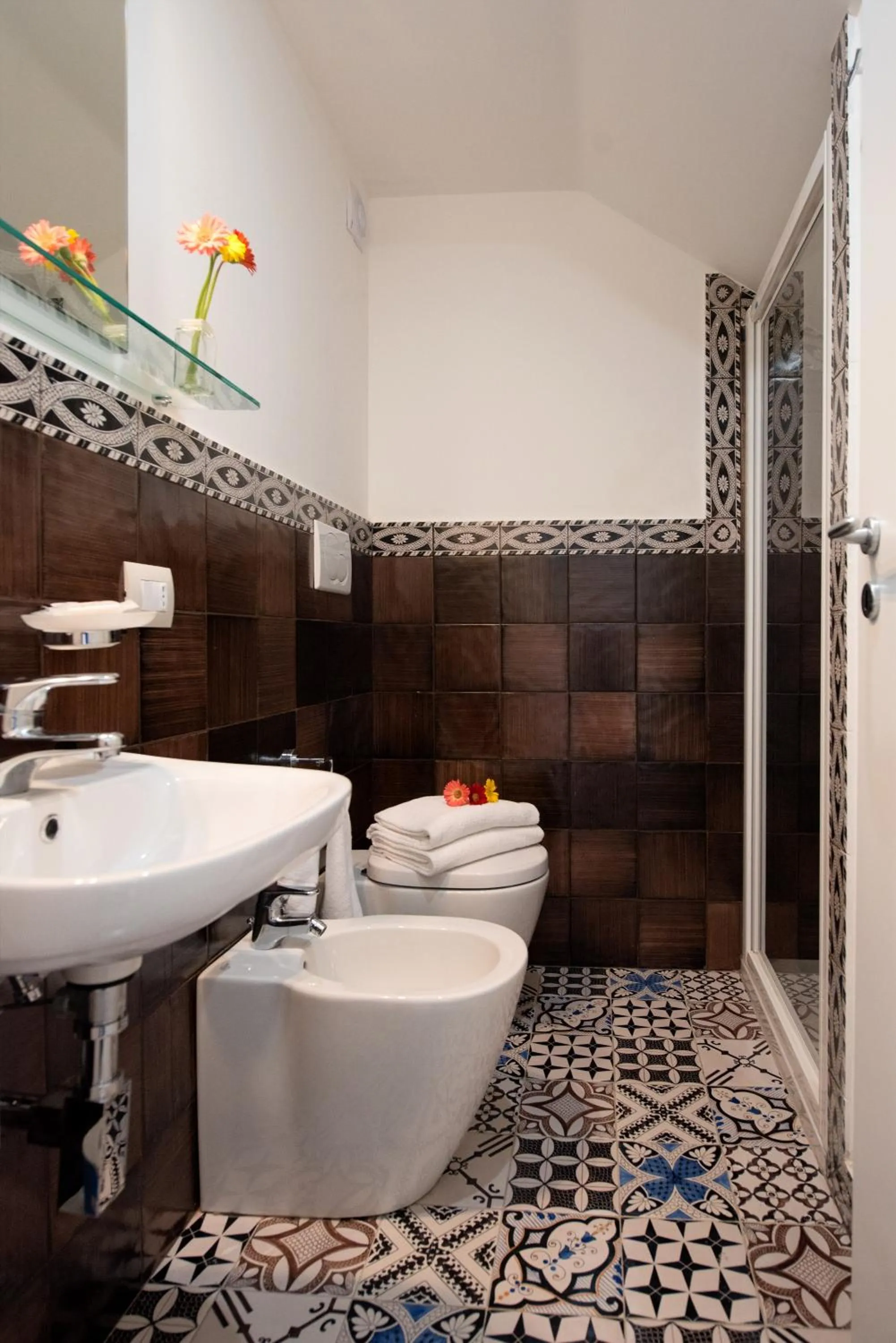 Shower in Ravello House