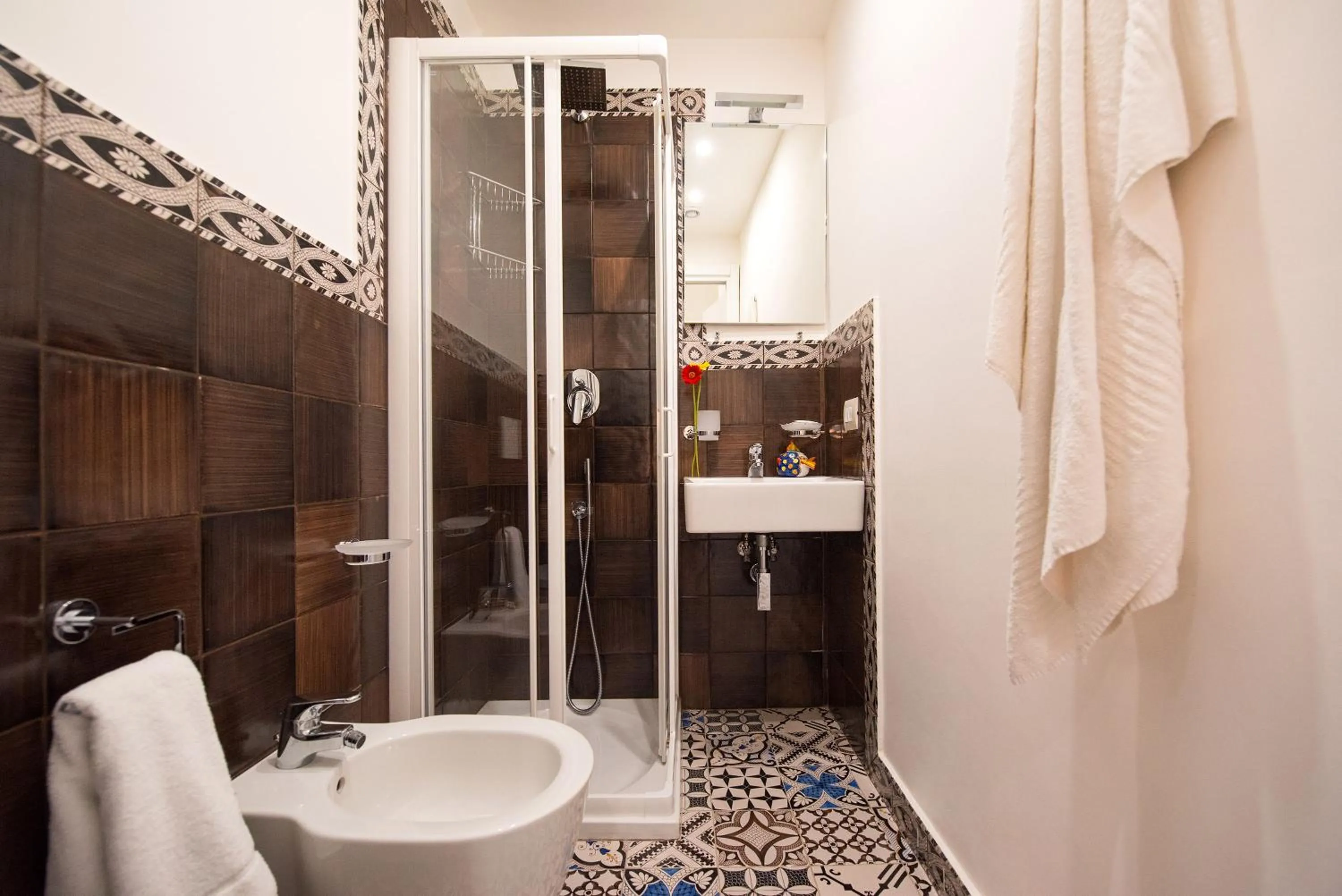 Shower in Ravello House