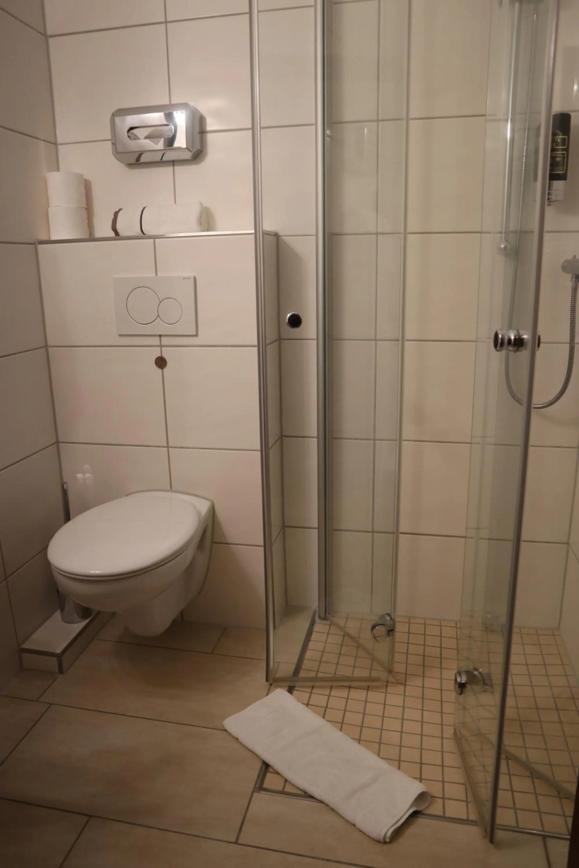 Shower in Hotel Gasthaus zur Linde