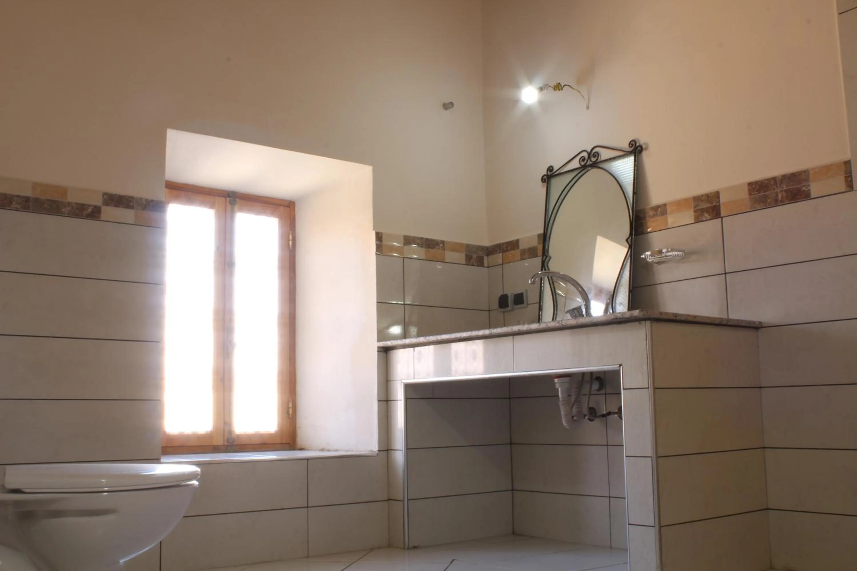 Property building in Riad Amodou