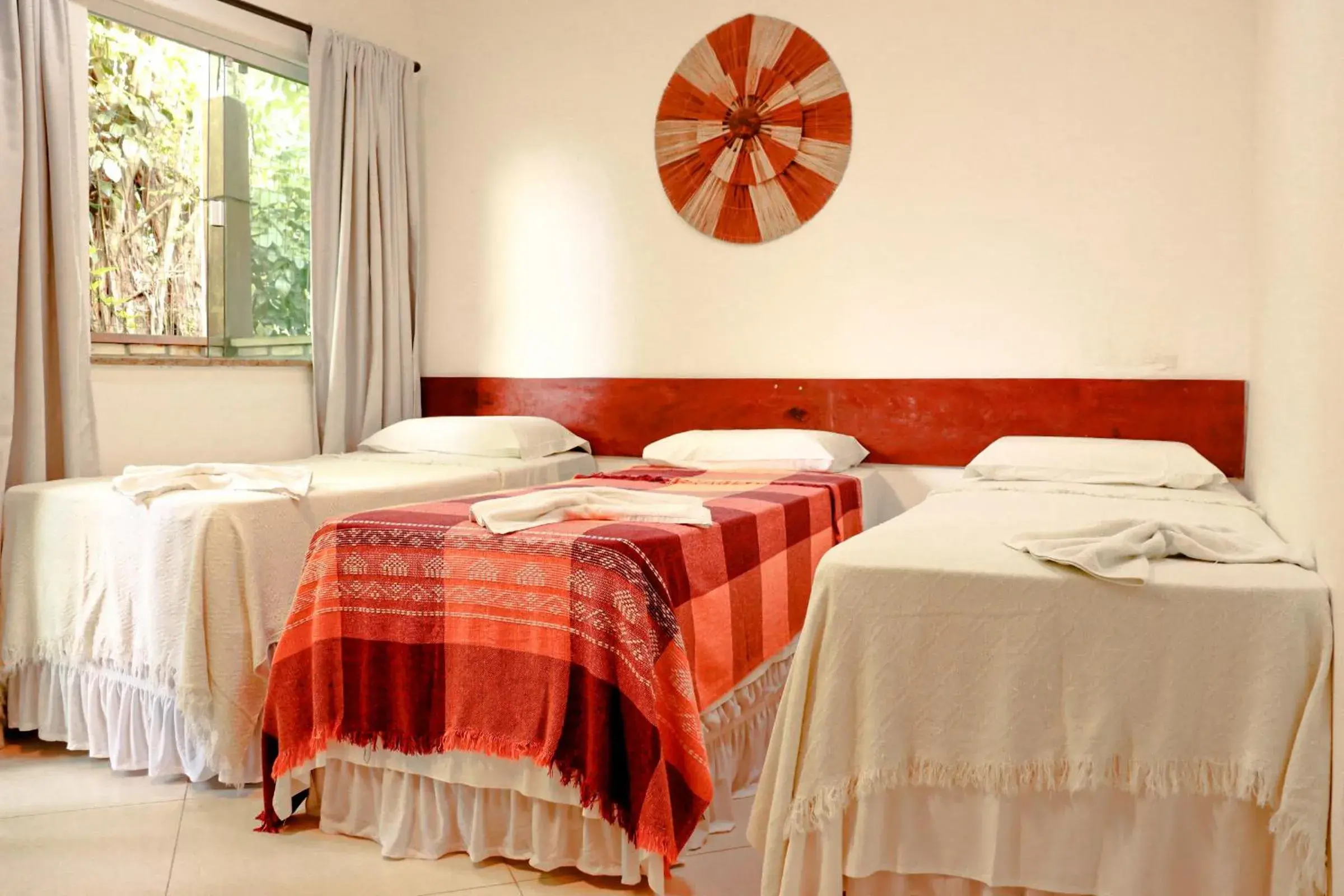 Standard Triple Room in Pousada Pénareia Standard Triple Room in Pousada Pénareia