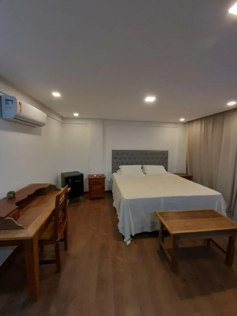 Photo of the whole room, Bed in Pousada Pénareia