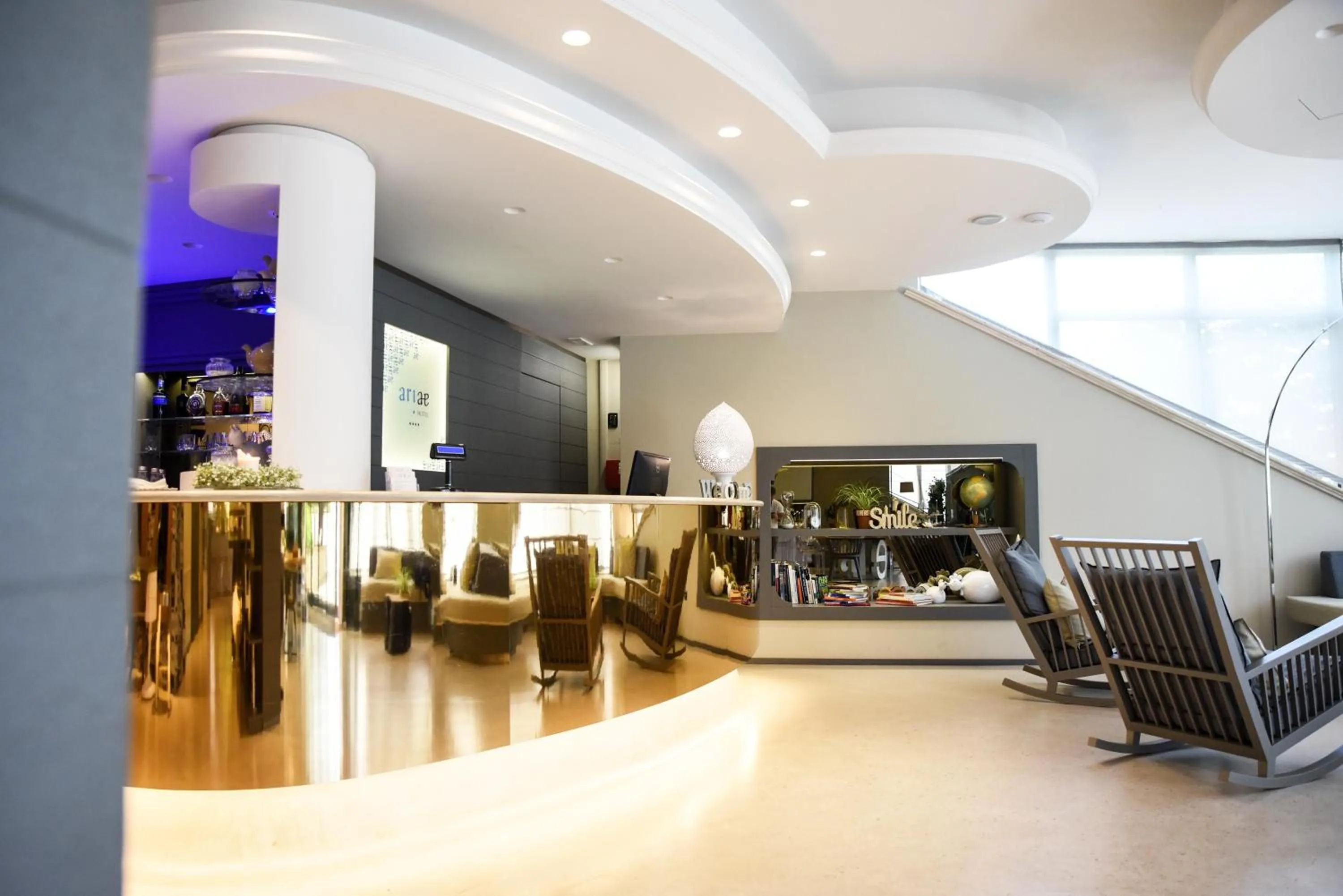 Lobby or reception in Ariae Dépendance - Alihotels