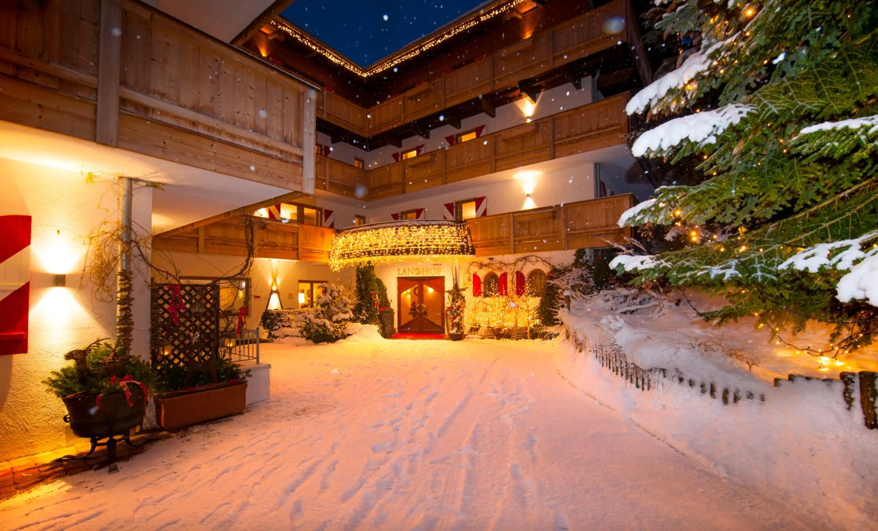 Facade/entrance in Ferienappartements Landhof