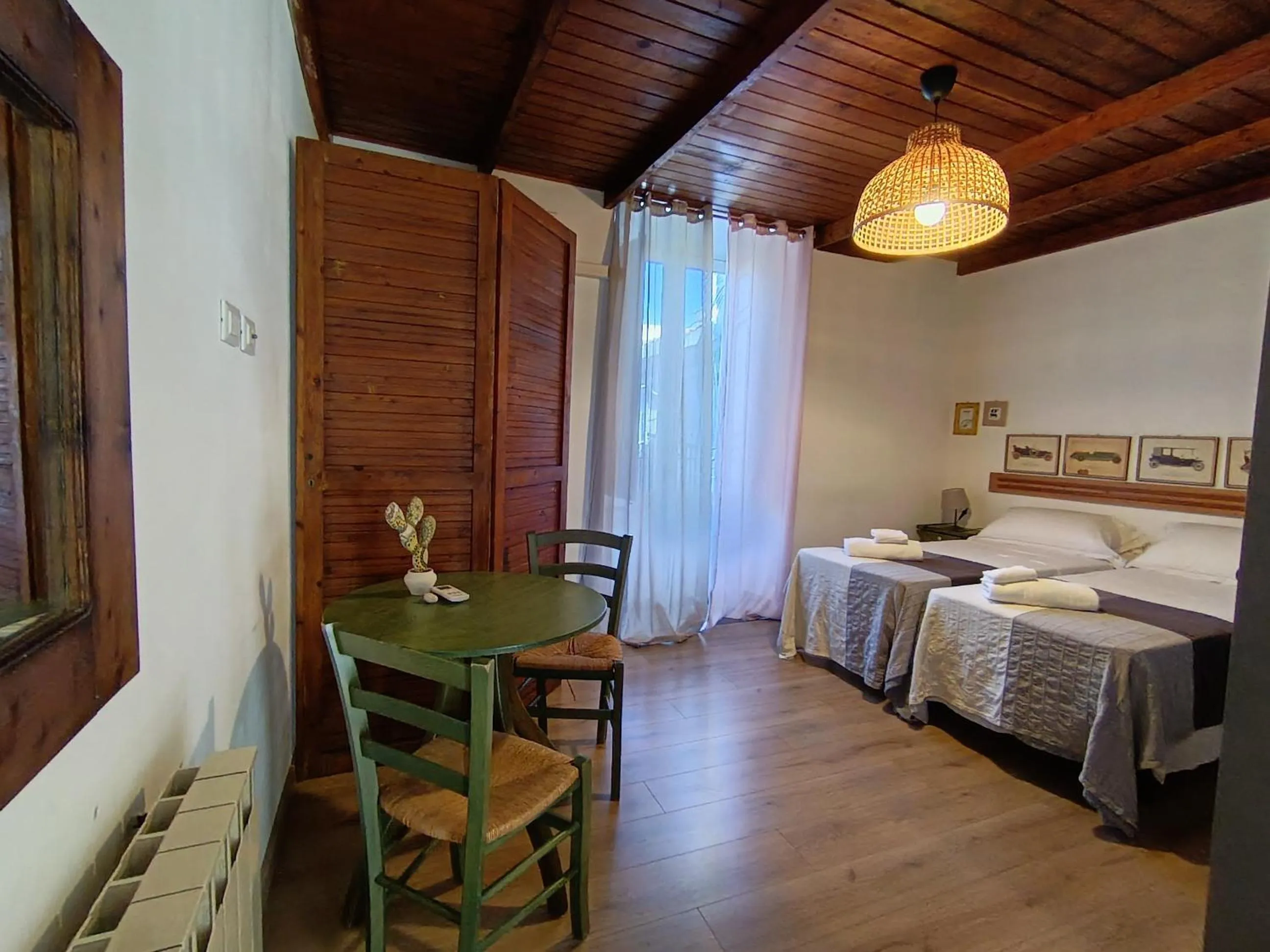 Bedroom, Bed in I Vespri