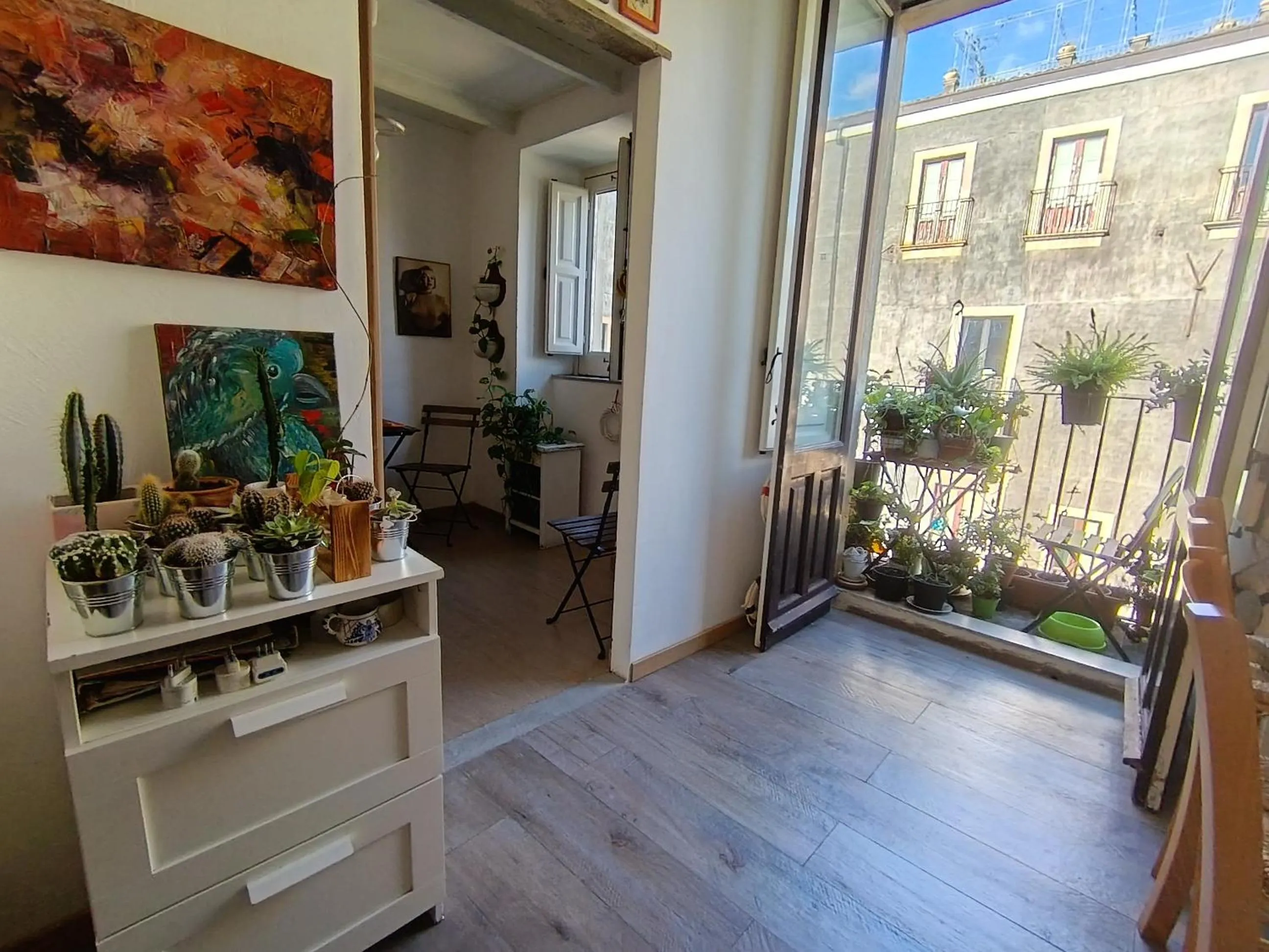 Communal lounge/ TV room in I Vespri