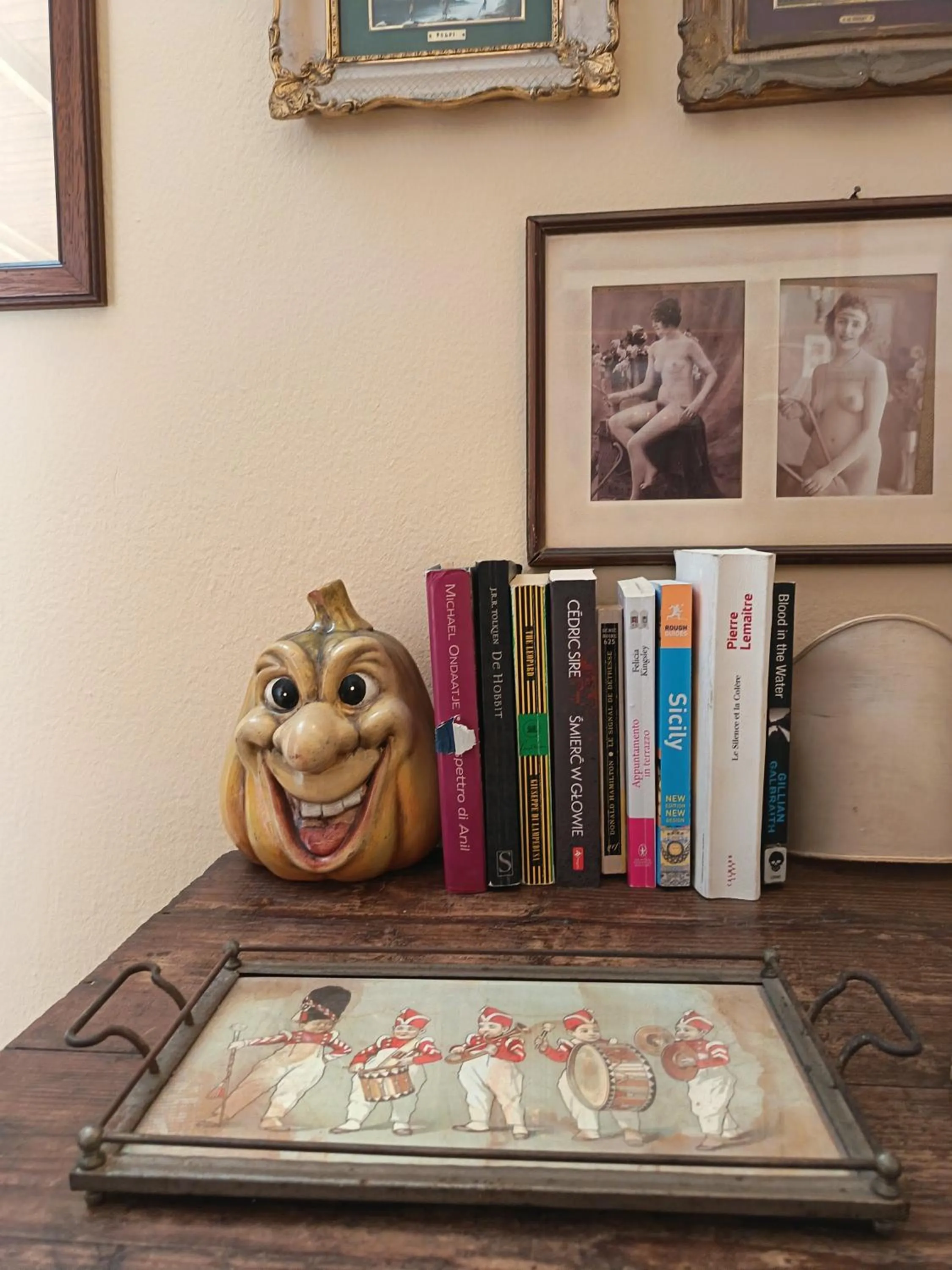 Decorative detail in I Vespri