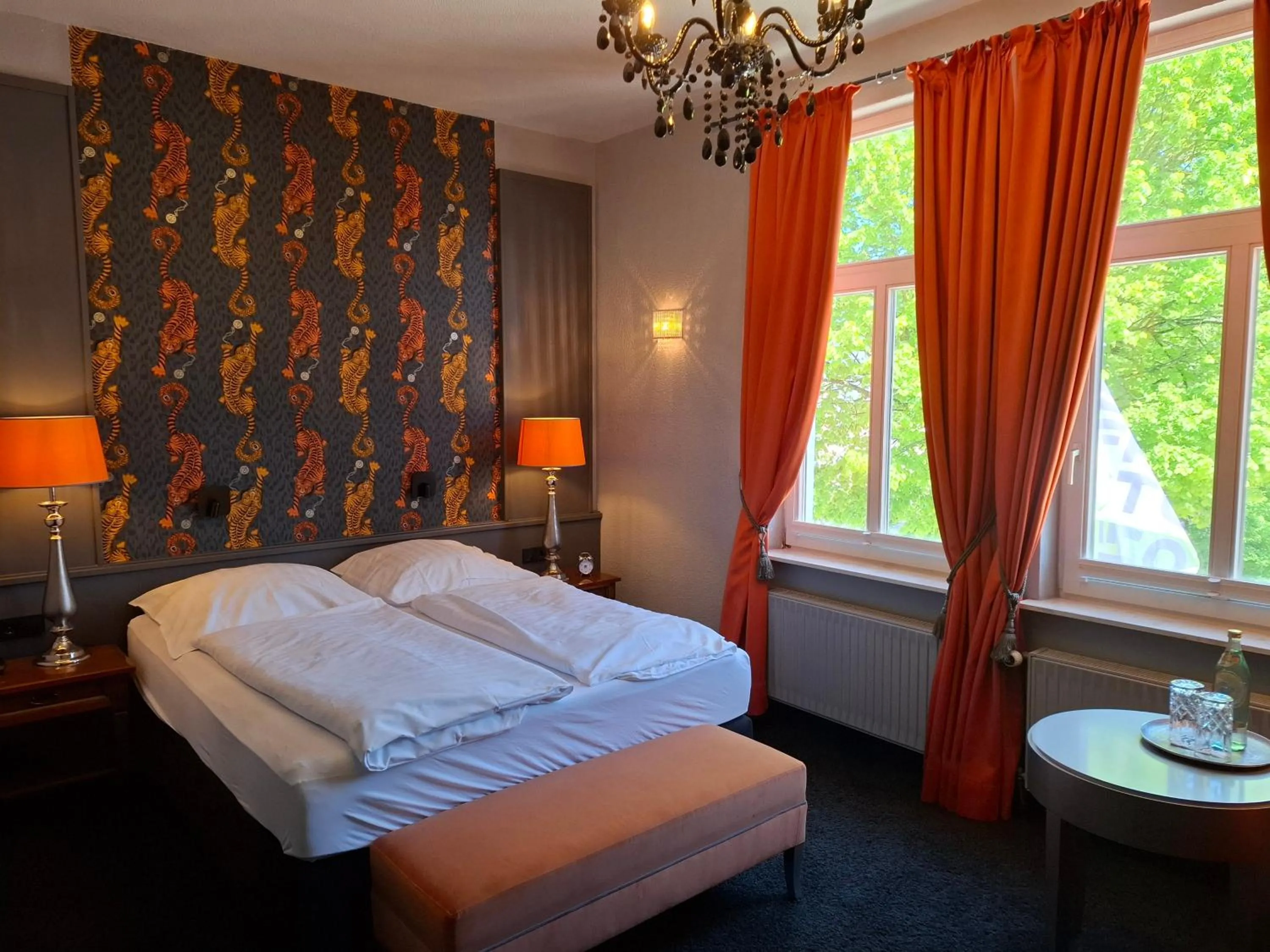 Bed in Krögers Hotel