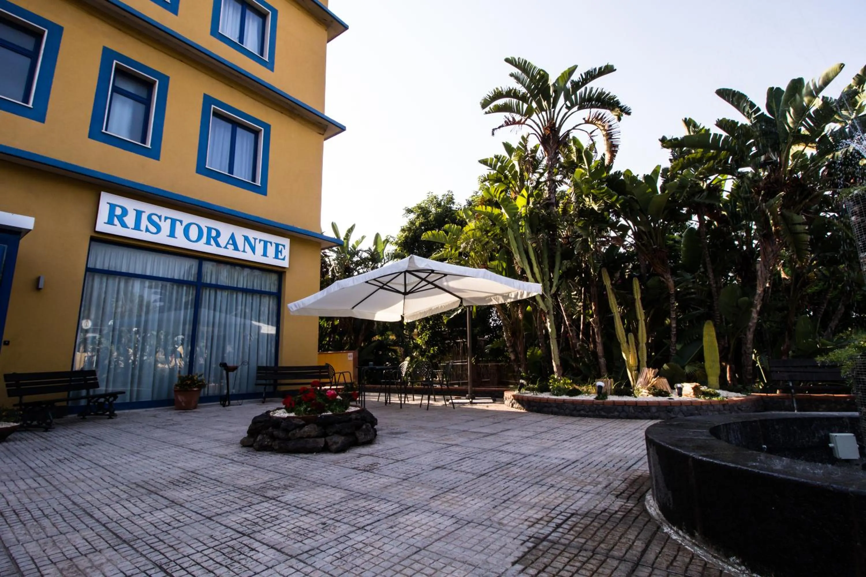 Patio in Miramare Hotel