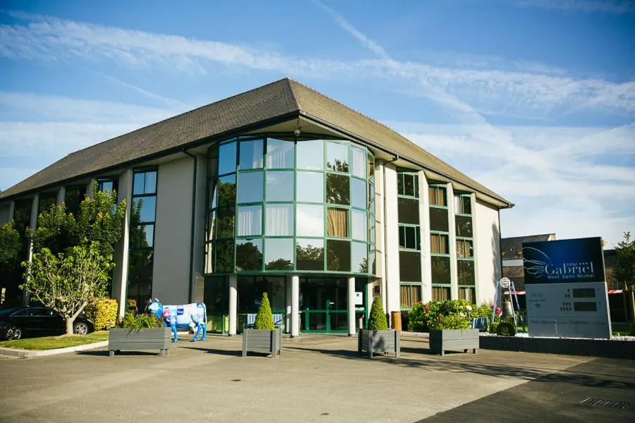 Property building in Hotel Gabriel