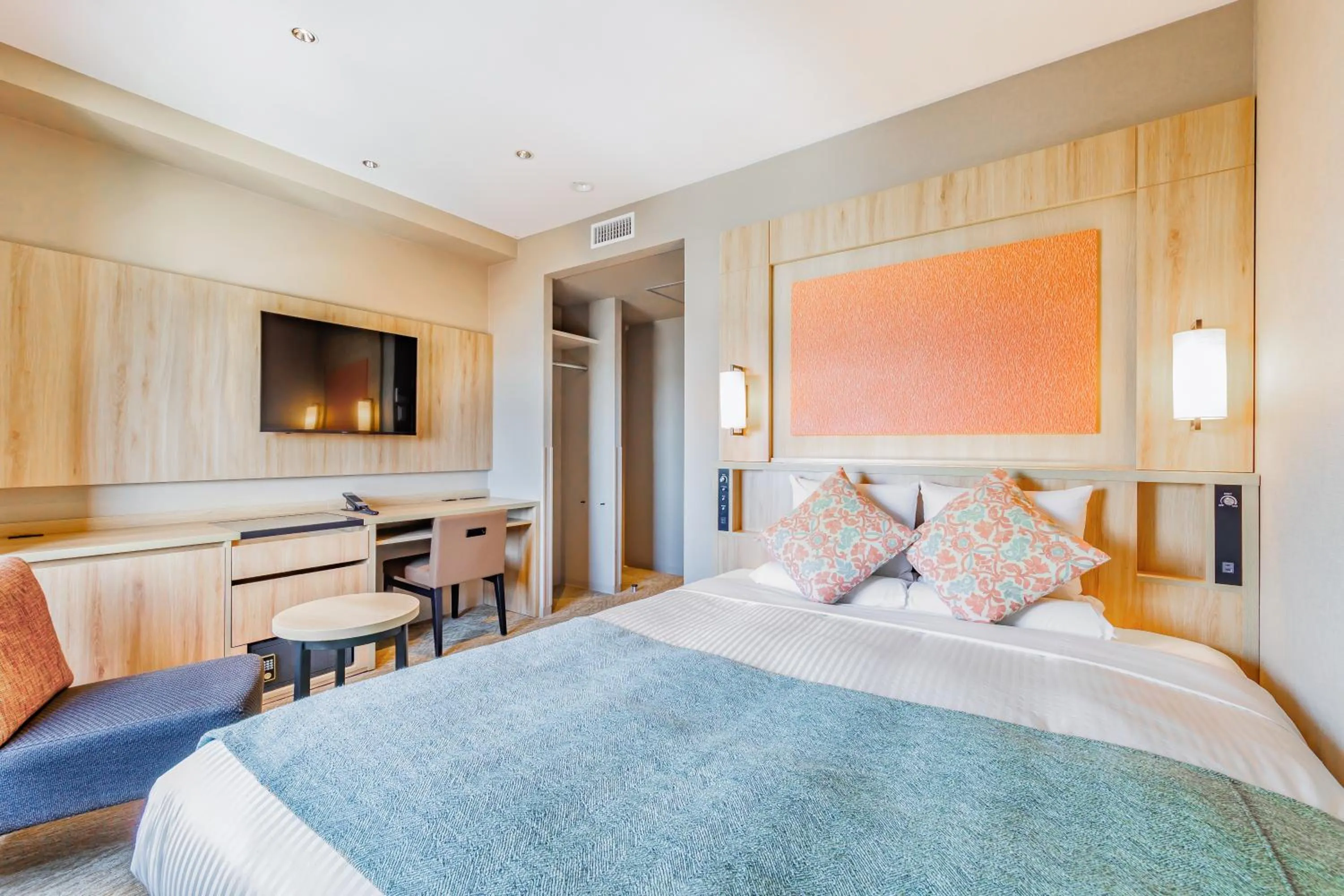 Photo of the whole room, Bed in Art Hotel Morioka