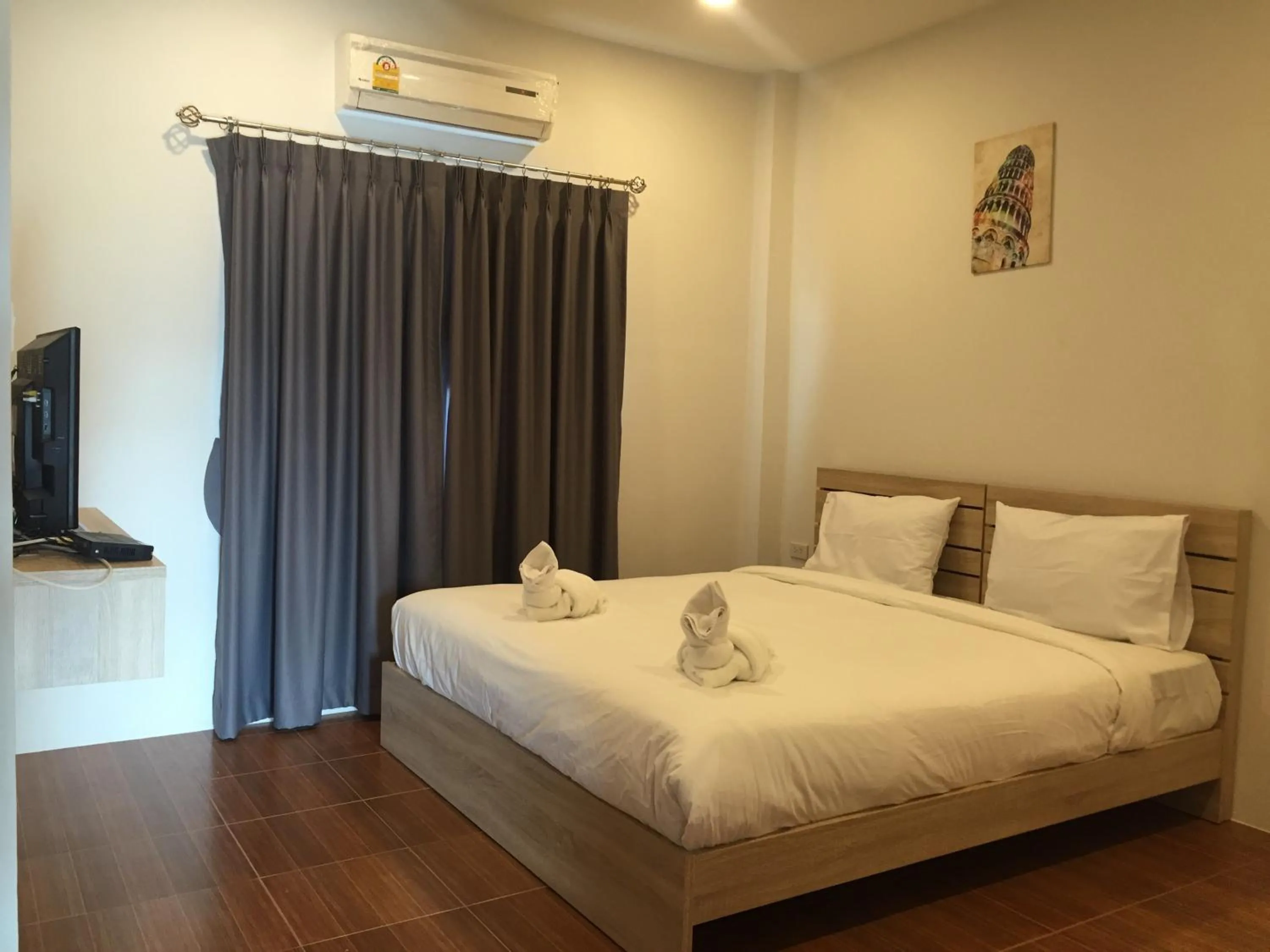 TV and multimedia in Mondara Vacation Home