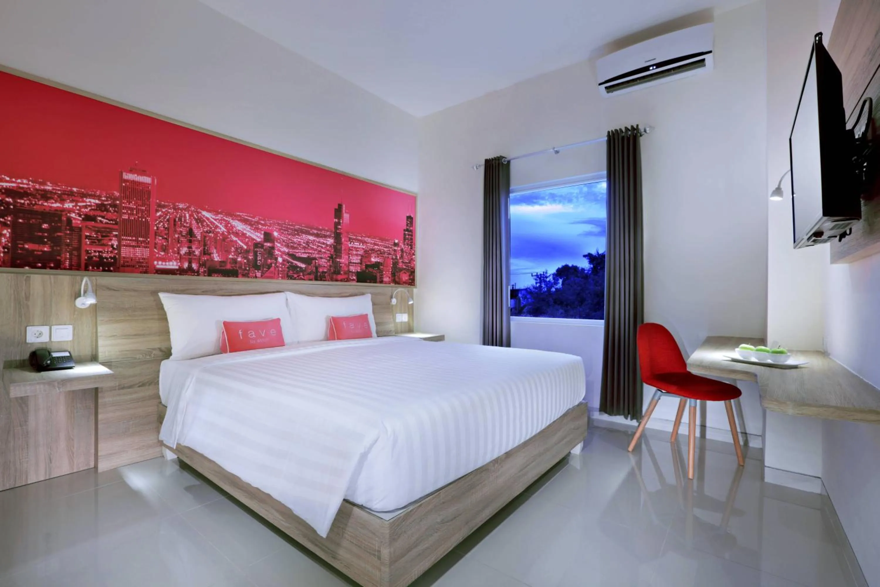 Photo of the whole room, Bed in fave plus hotel Banjarbaru