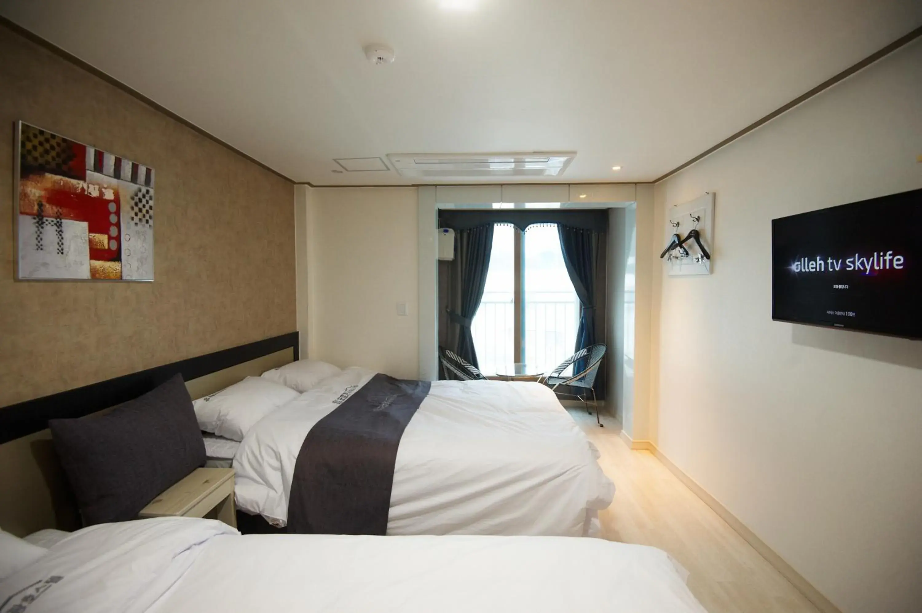 Deluxe Twin Room in Dorcas Tourist Hostel Deluxe Twin Room in Dorcas Tourist Hostel