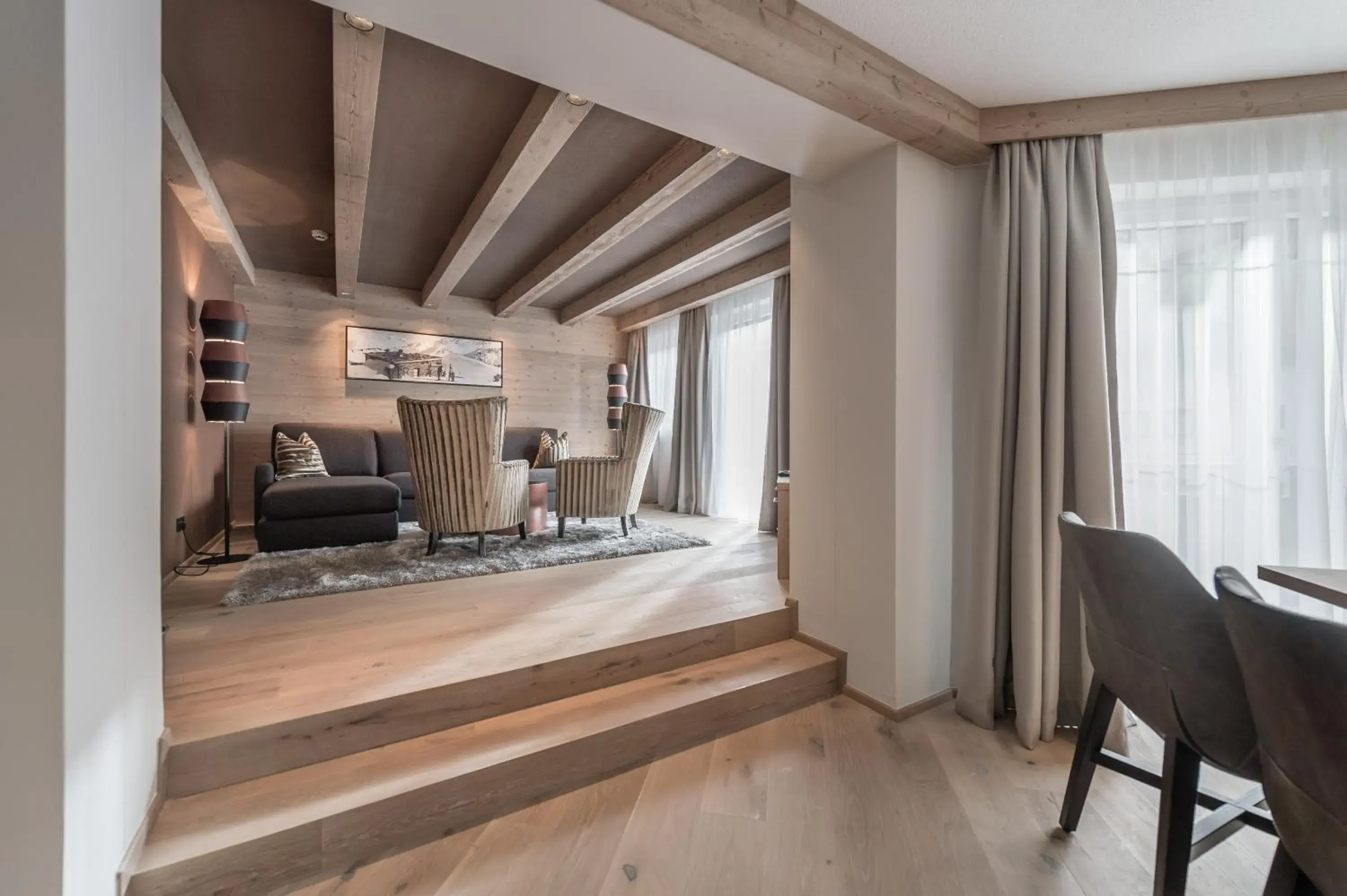 Three-Bedroom Suite with Balcony in The Secret Sölden Three-Bedroom Suite with Balcony in The Secret Sölden