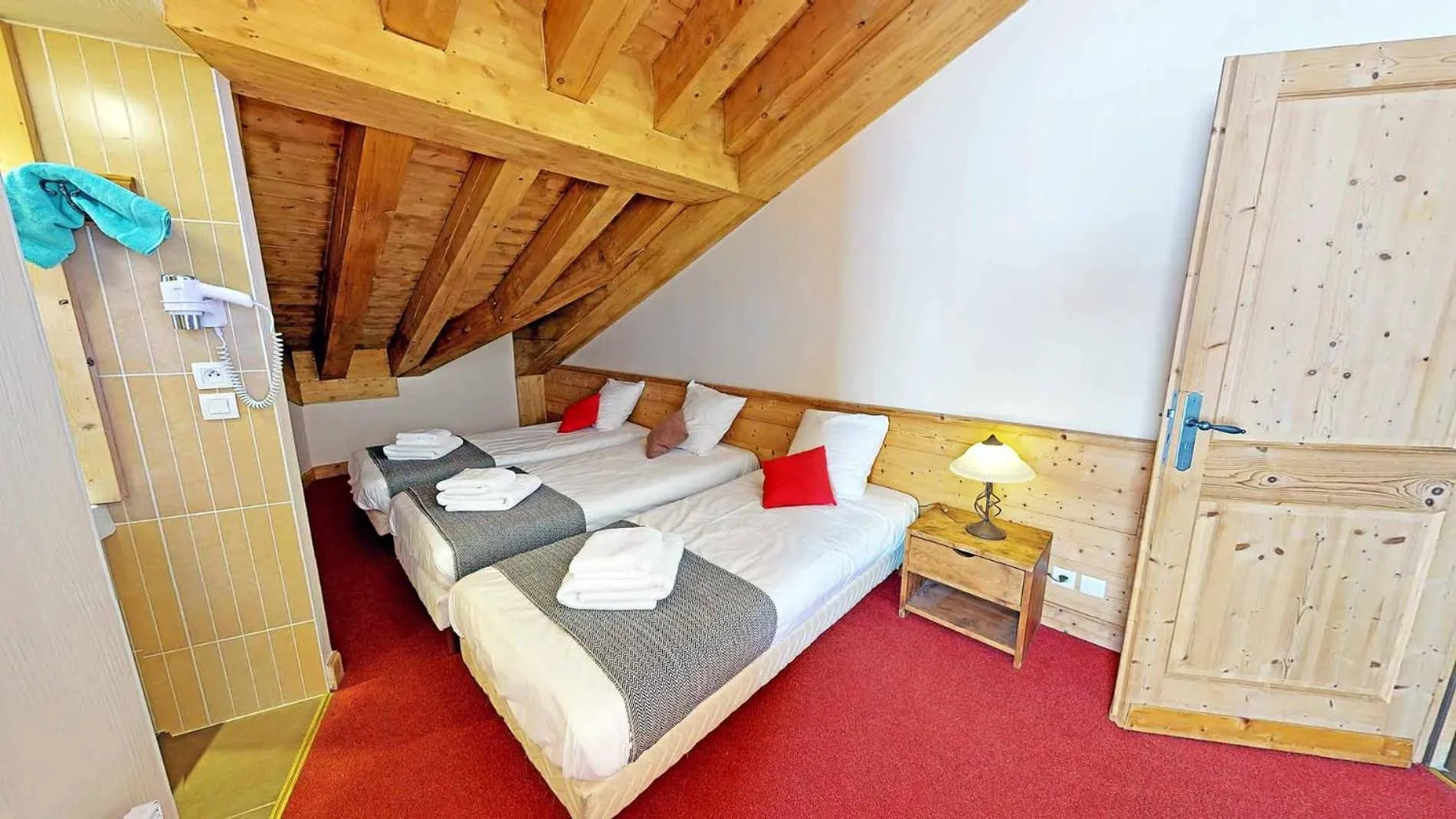 Bedroom, Bed in Le Sabot de Vénus