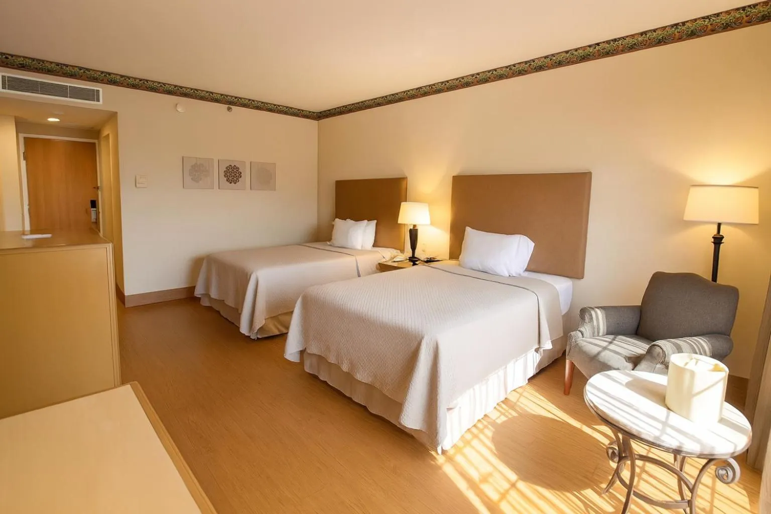 Bed in iStay Hotel Ciudad Victoria