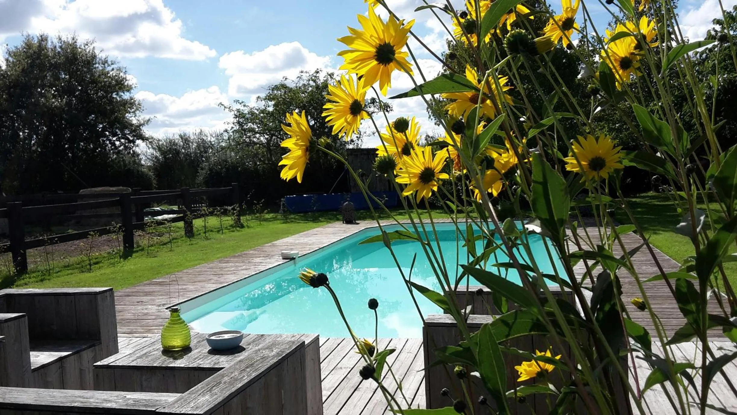 Swimming pool in Le Vieux Logis de la Galocherie