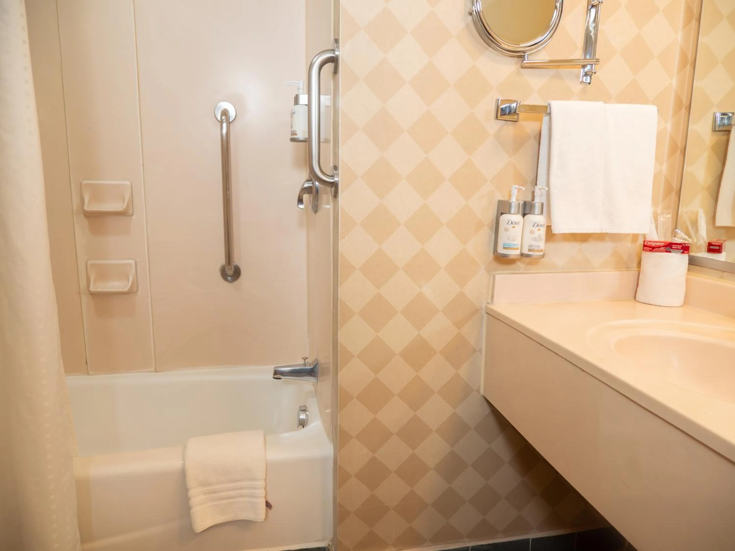 Bathroom in Holiday Inn Express Guanajuato by IHG