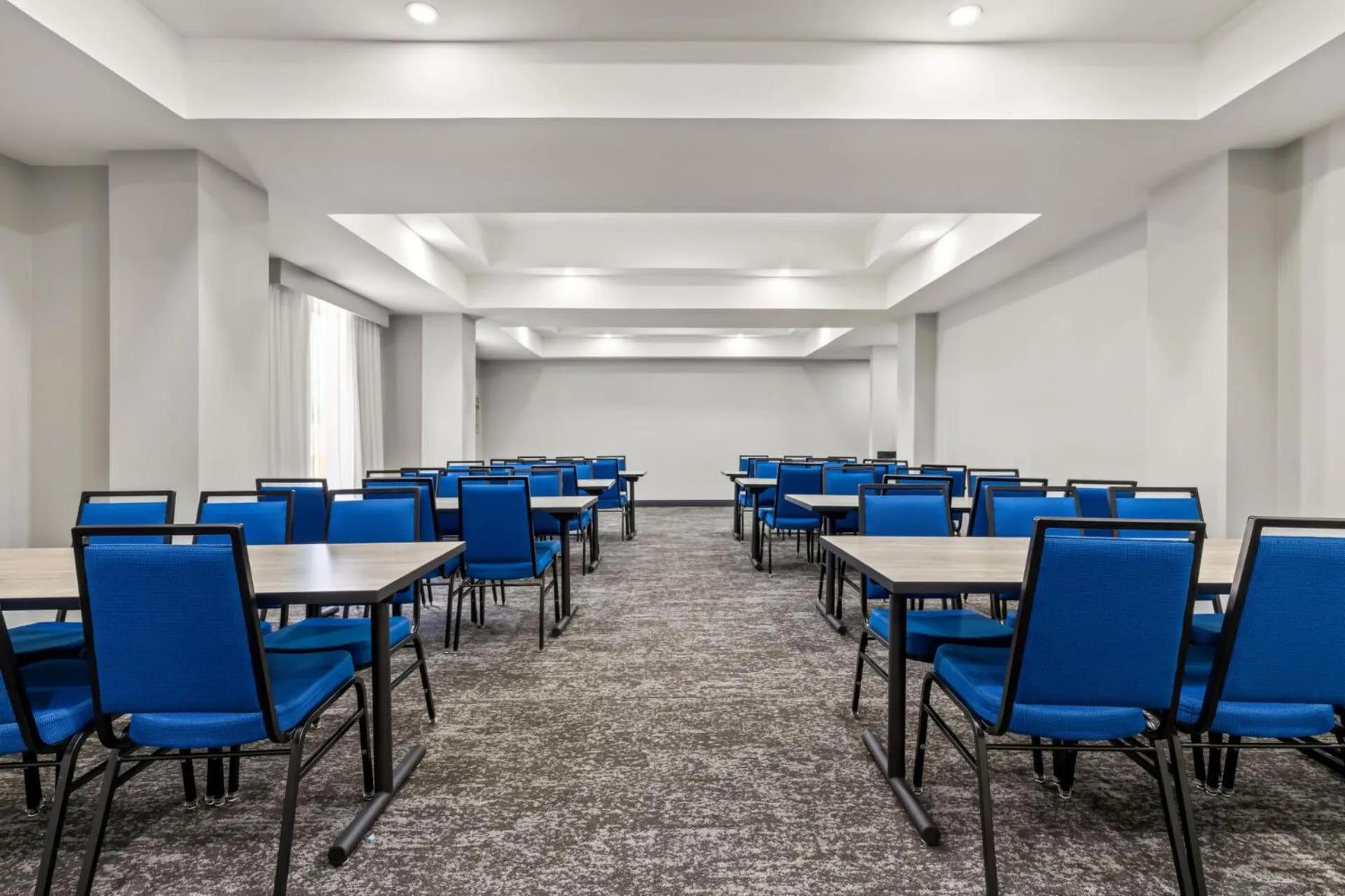 Meeting/conference room in Spark by Hilton Catoosa Tulsa