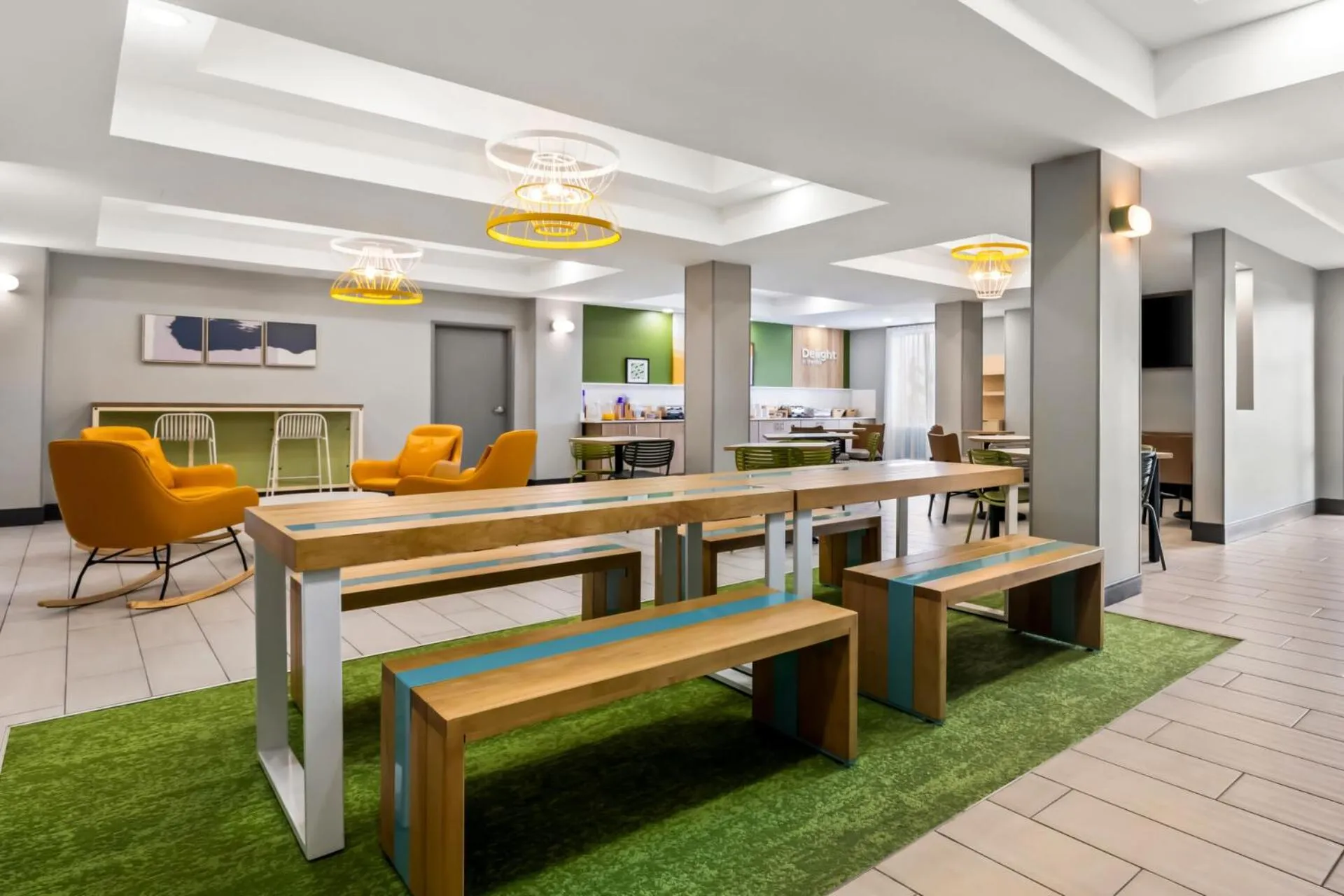 Restaurant/places to eat in Spark by Hilton Catoosa Tulsa