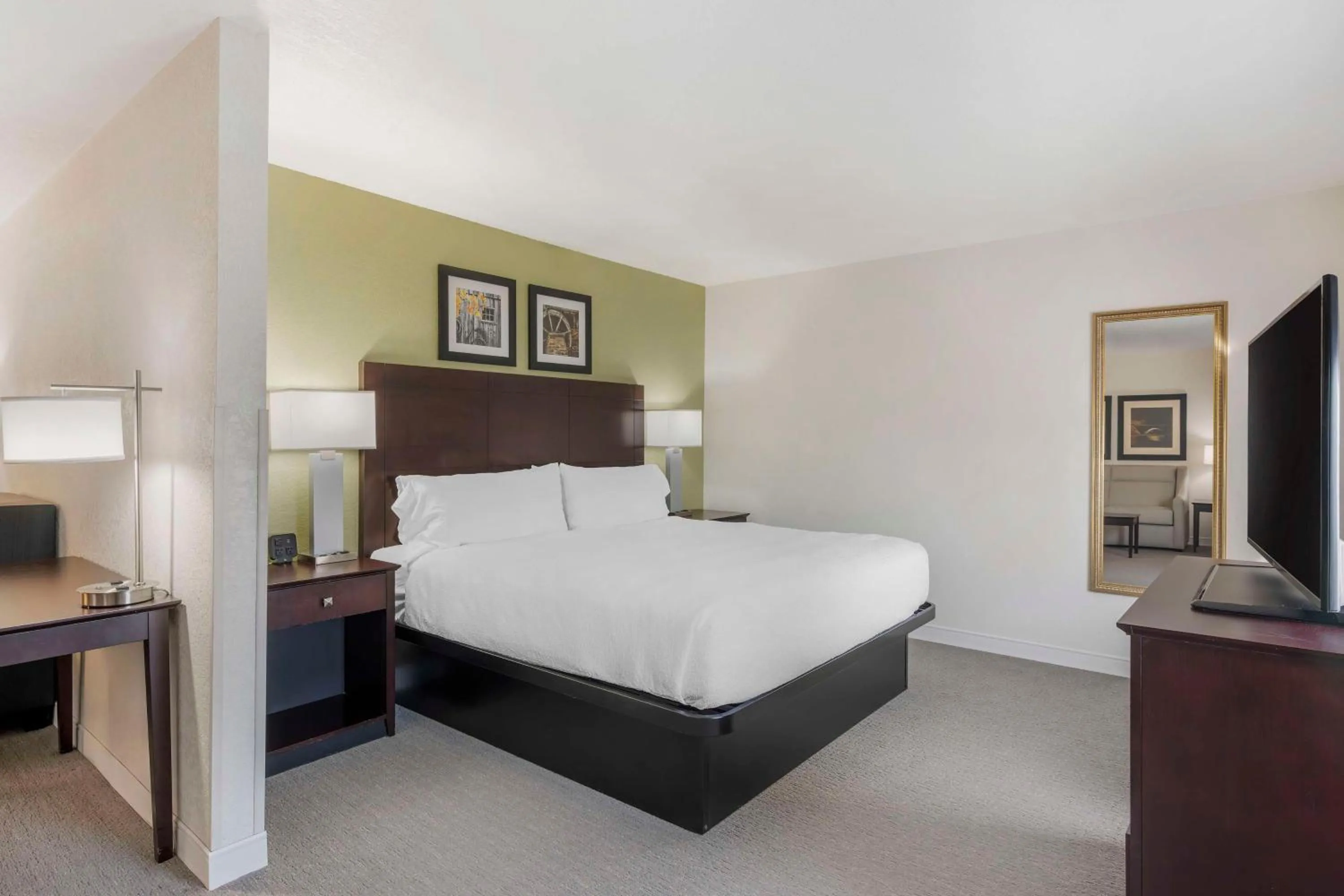 Photo of the whole room, Bed in Best Western Celina