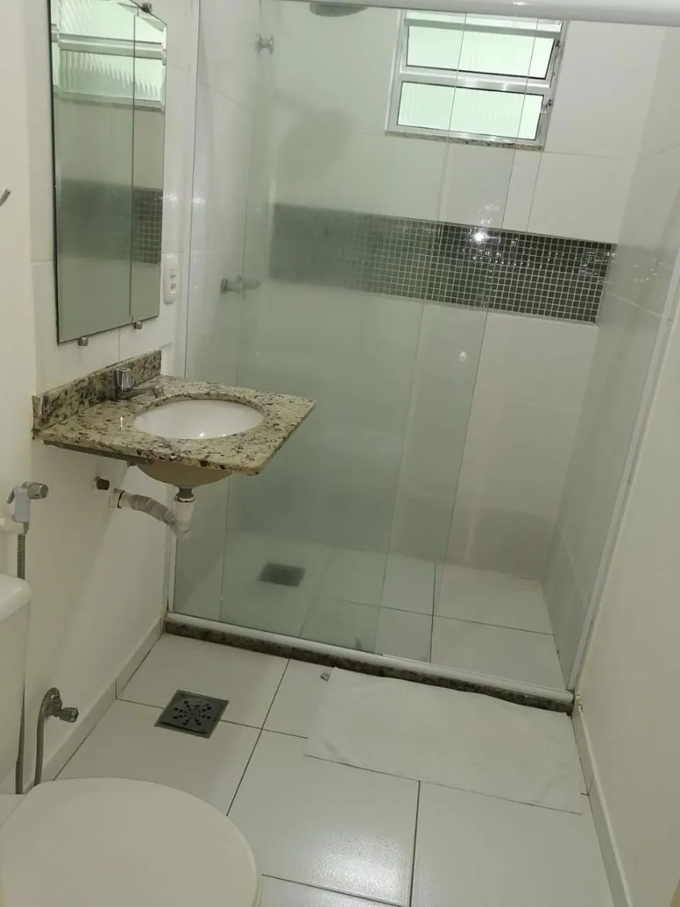 Bathroom in Hotel Angrense