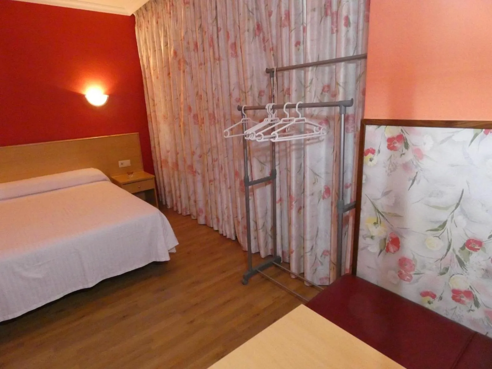 Bed in Motel Caldas