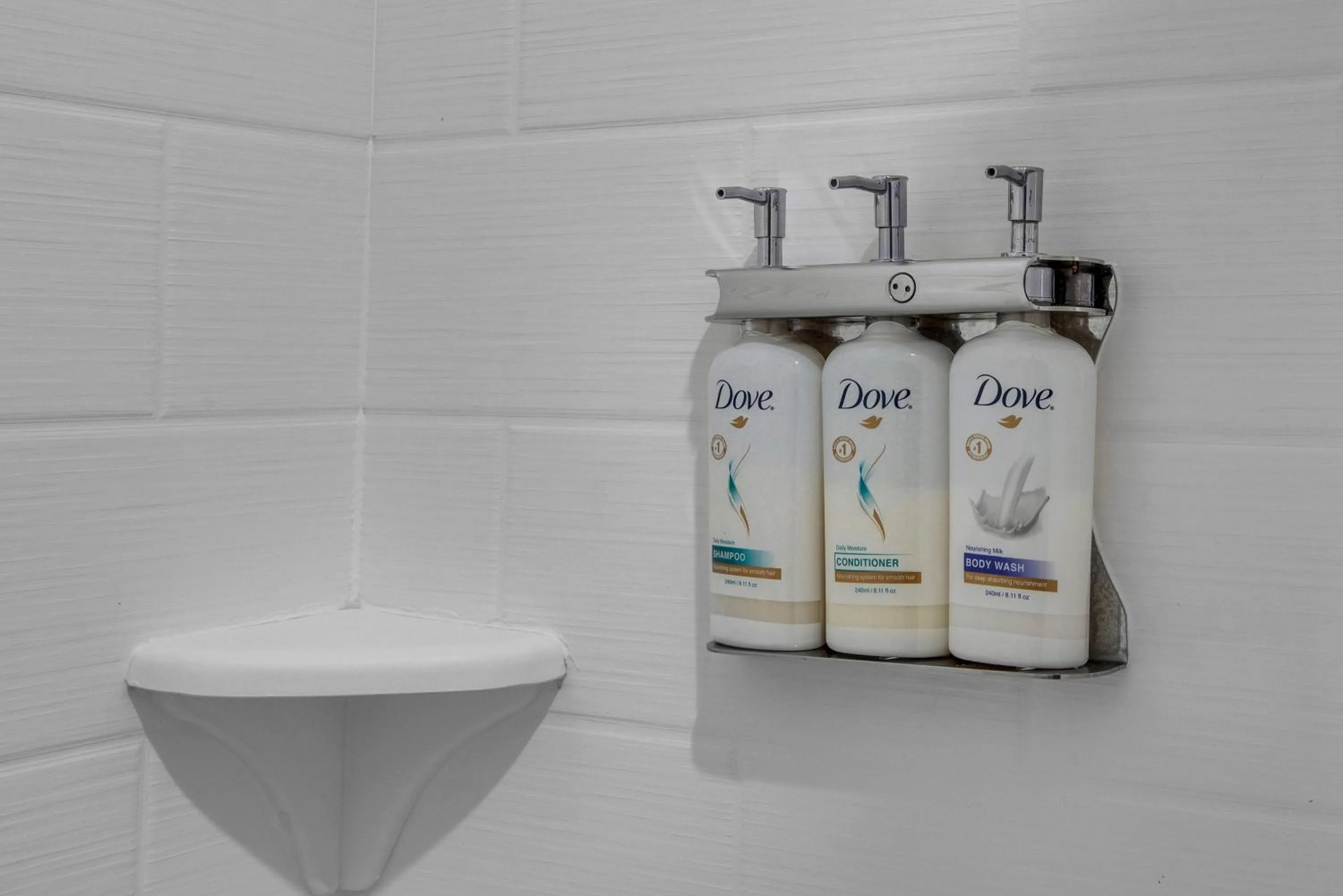 Photo of the whole room in Holiday Inn Express Destin E - Commons Mall Area by IHG