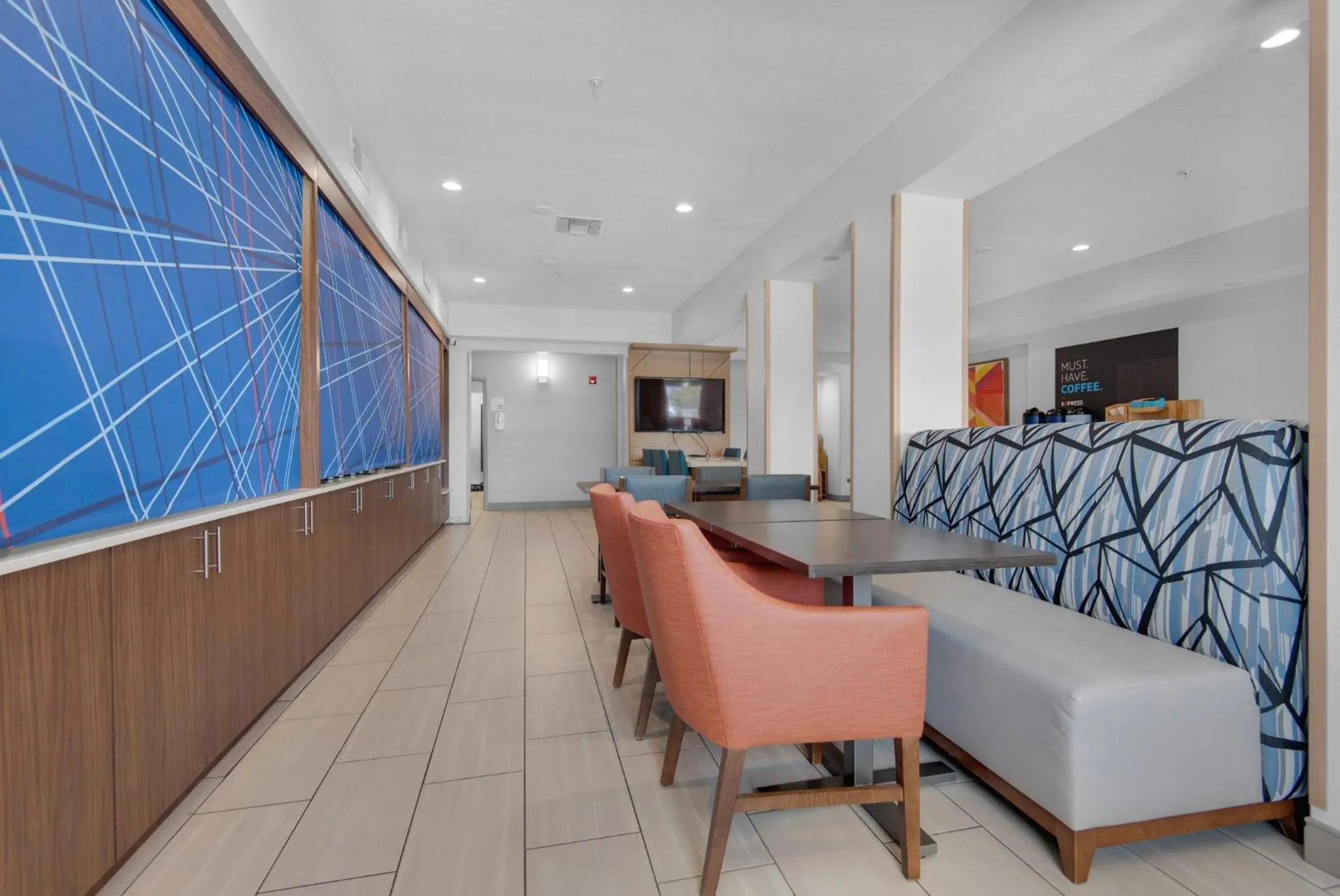 Breakfast in Holiday Inn Express Destin E - Commons Mall Area by IHG