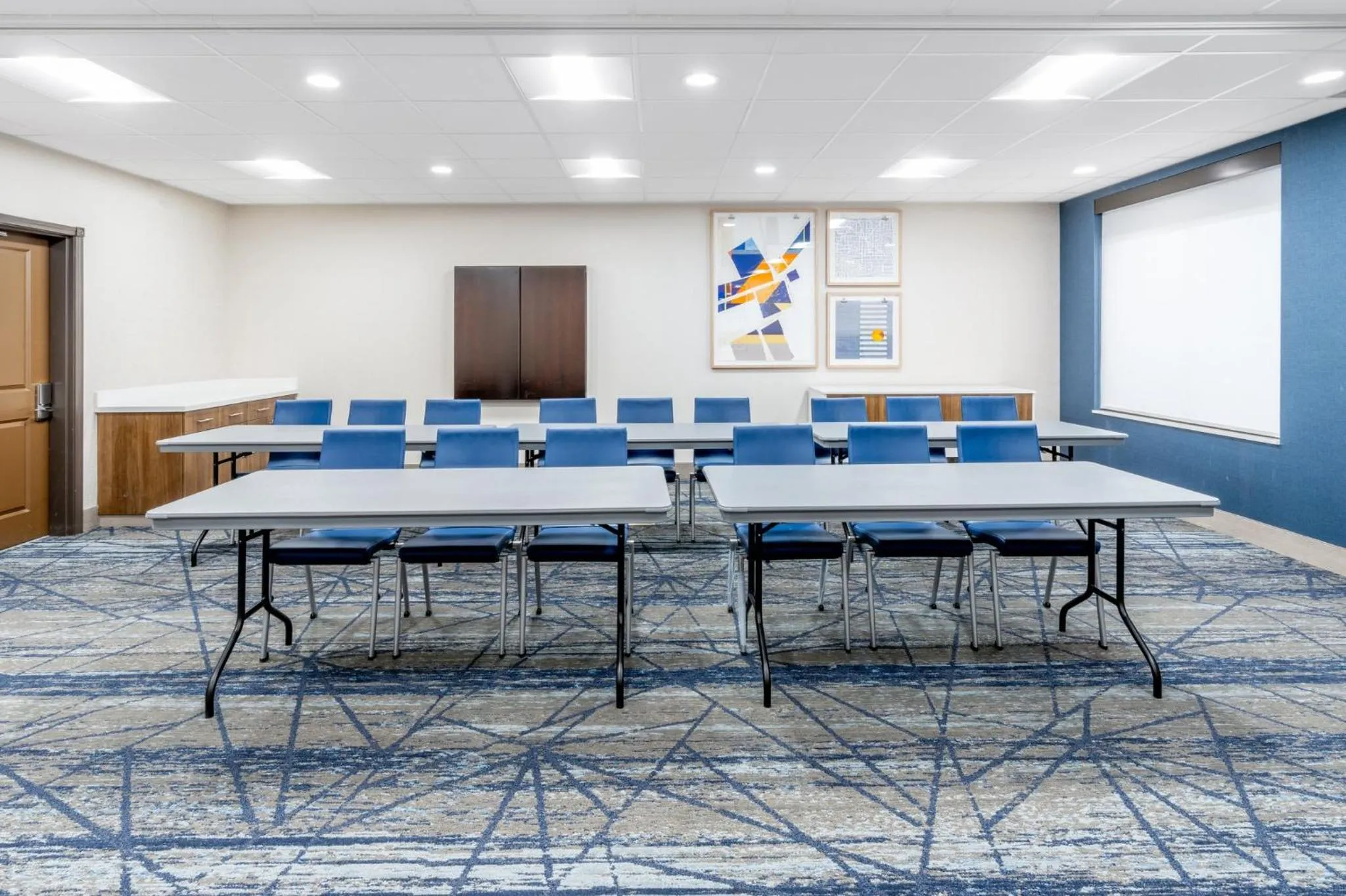 Meeting/conference room in Holiday Inn Express Casper I-25 by IHG