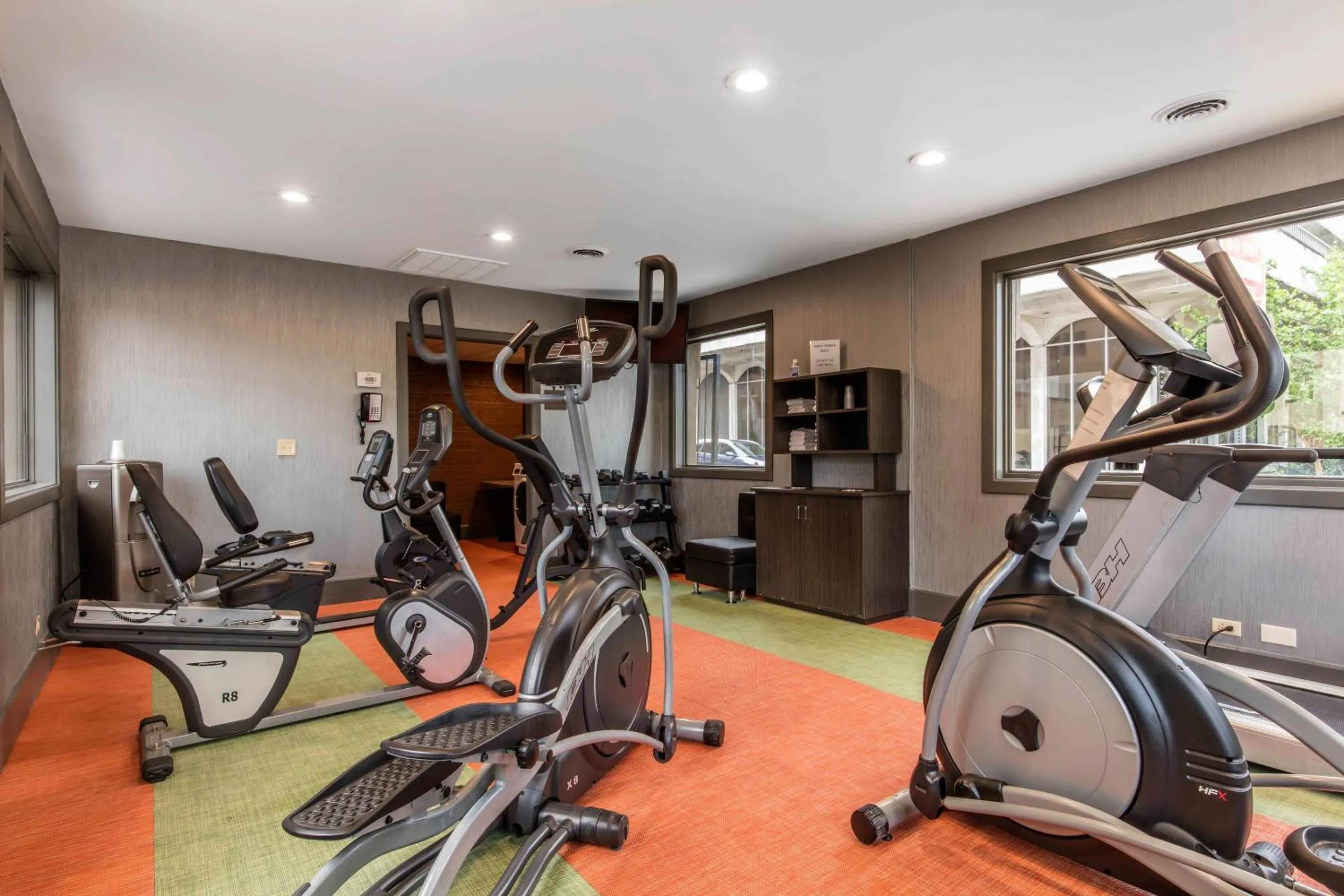 Fitness centre/facilities in The Capitol Hotel Downtown, an Ascend Collection Hotel