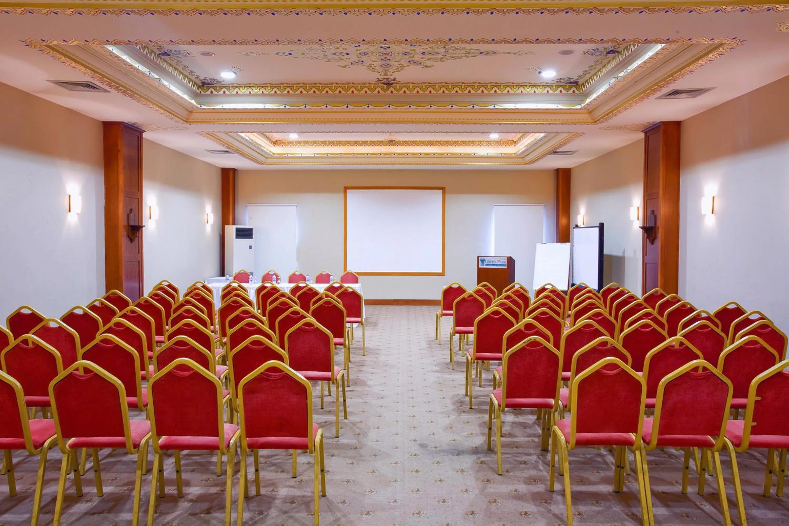 Meeting/conference room in The Green Park Kartepe