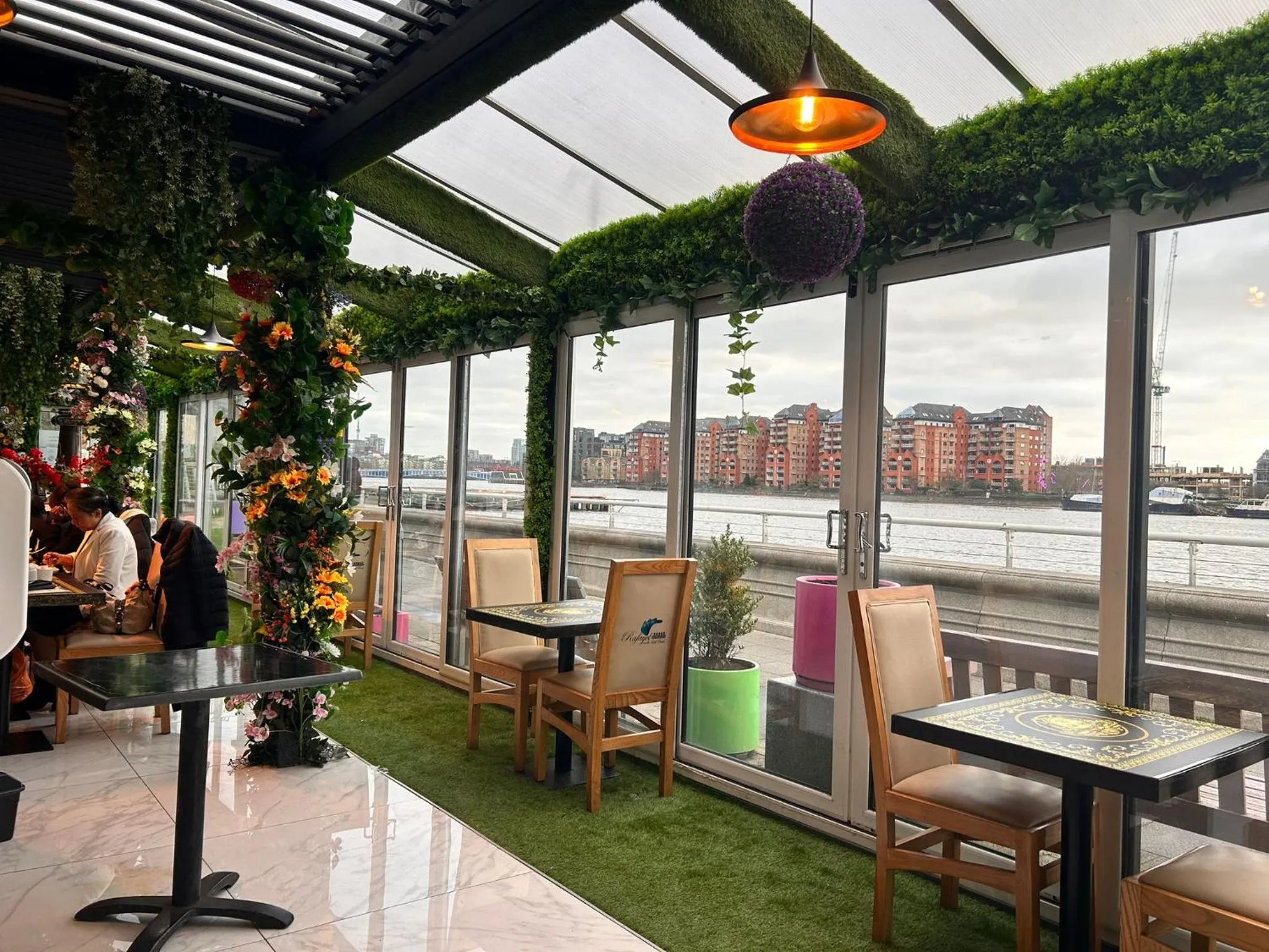 Restaurant/places to eat in Rafayel Hotel & Spa