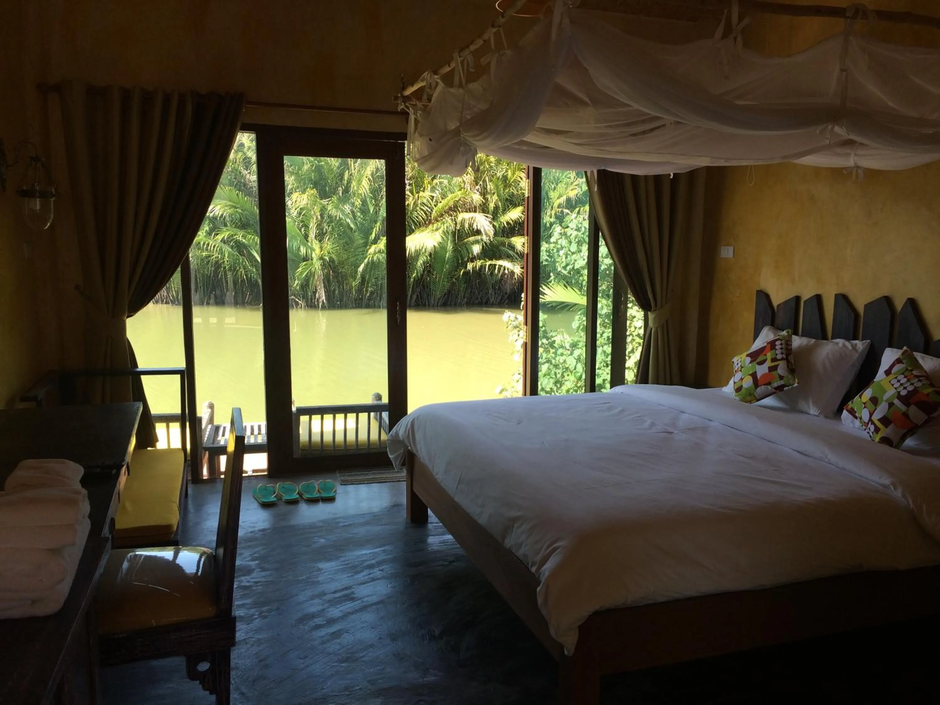 Property building, Bed in Bangsrai Cottage