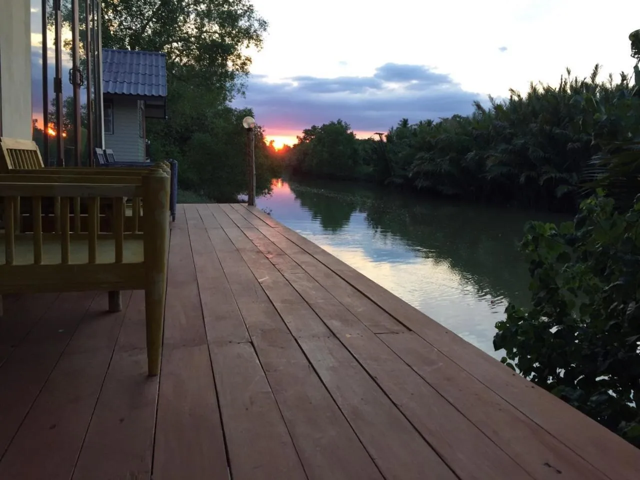 Property building in Bangsrai Cottage