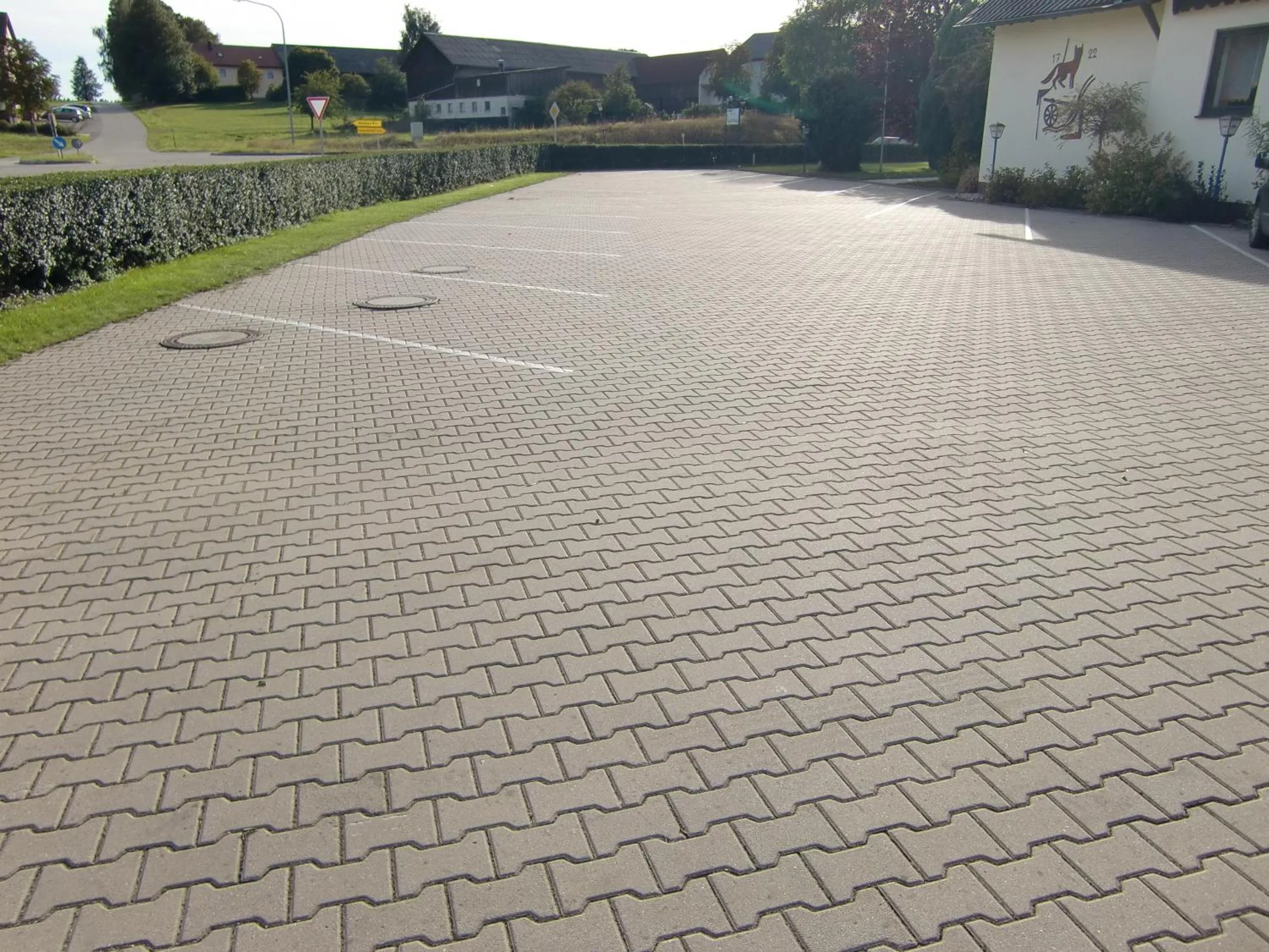 Parking in Landhotel Fuchsbau