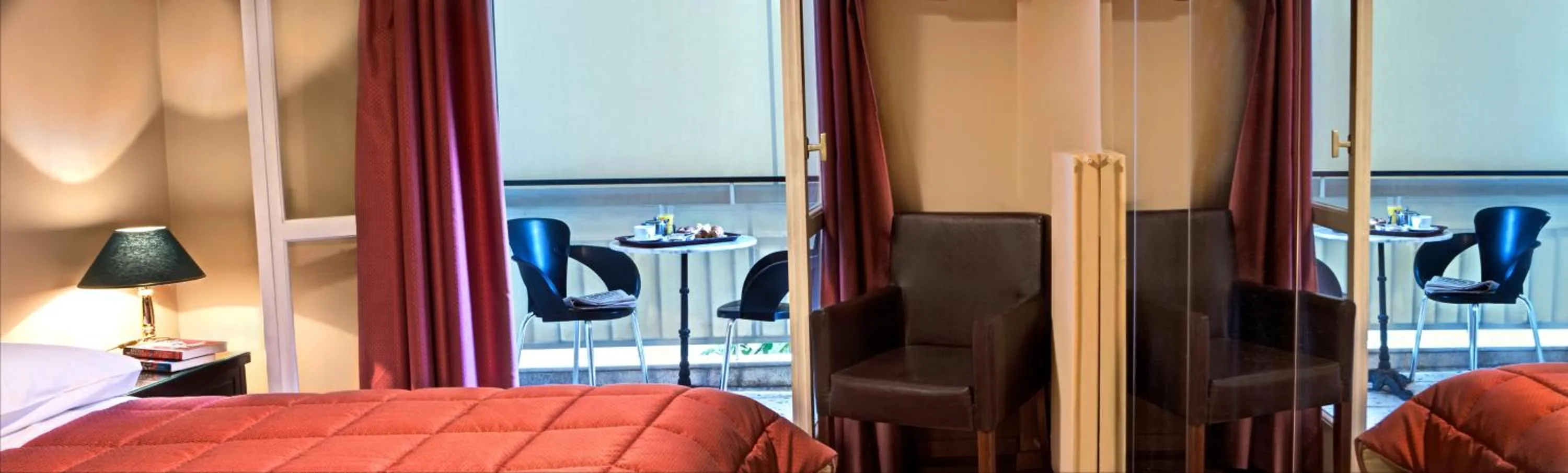 Other, Bed in Nicola Hotel