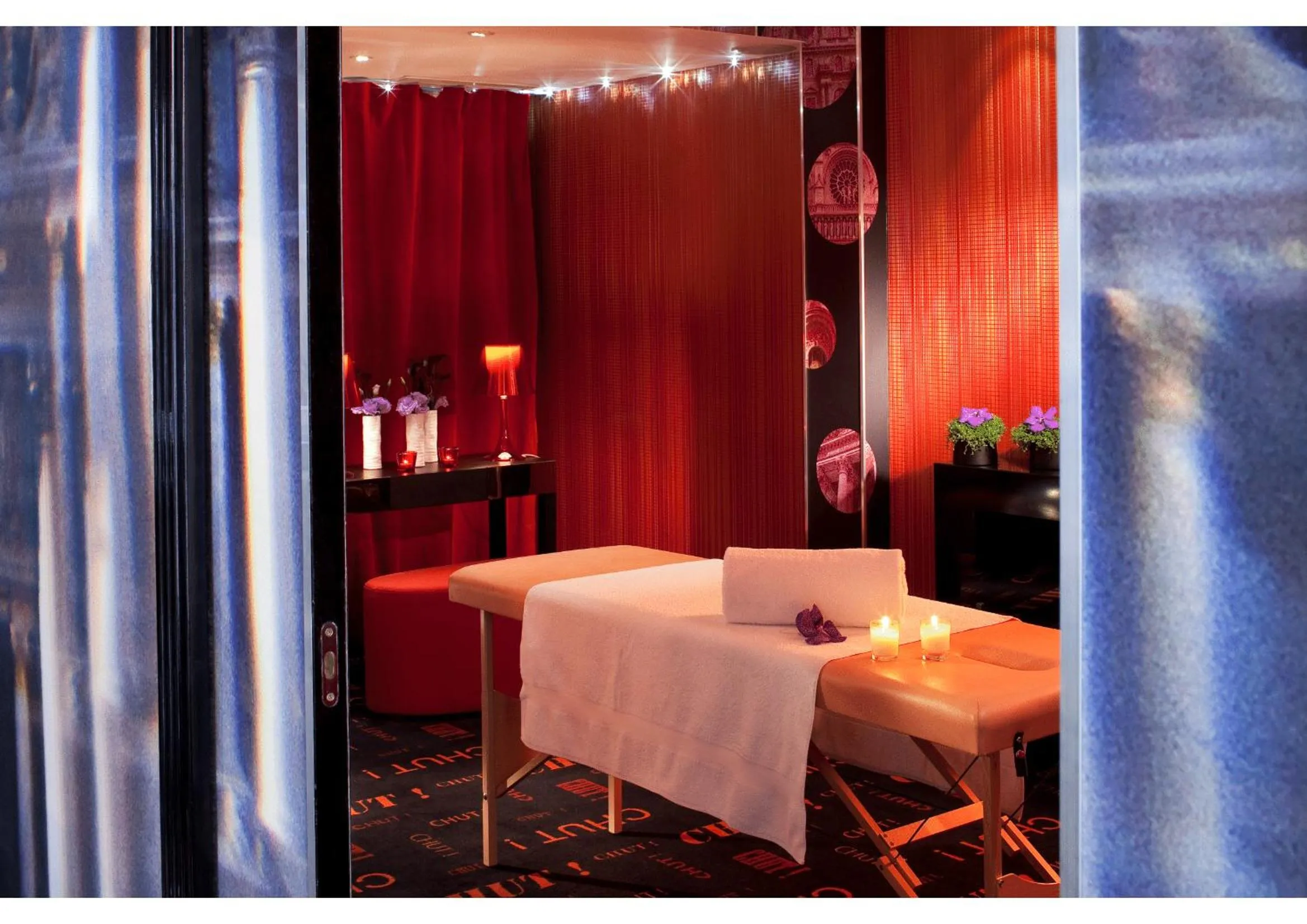 Massage in Secret de Paris - Hotel & Spa