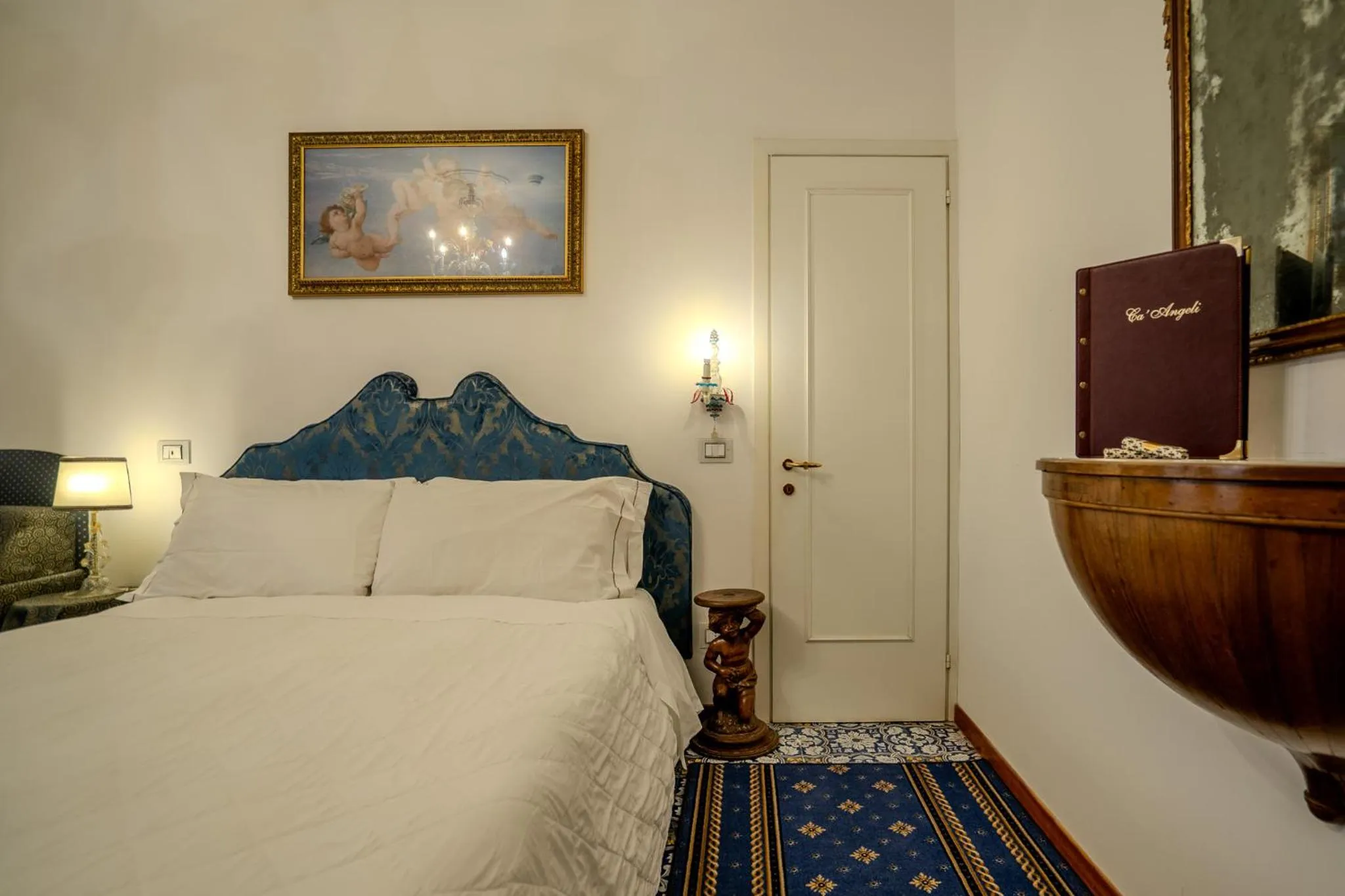 Photo of the whole room, Bed in Ca' Angeli