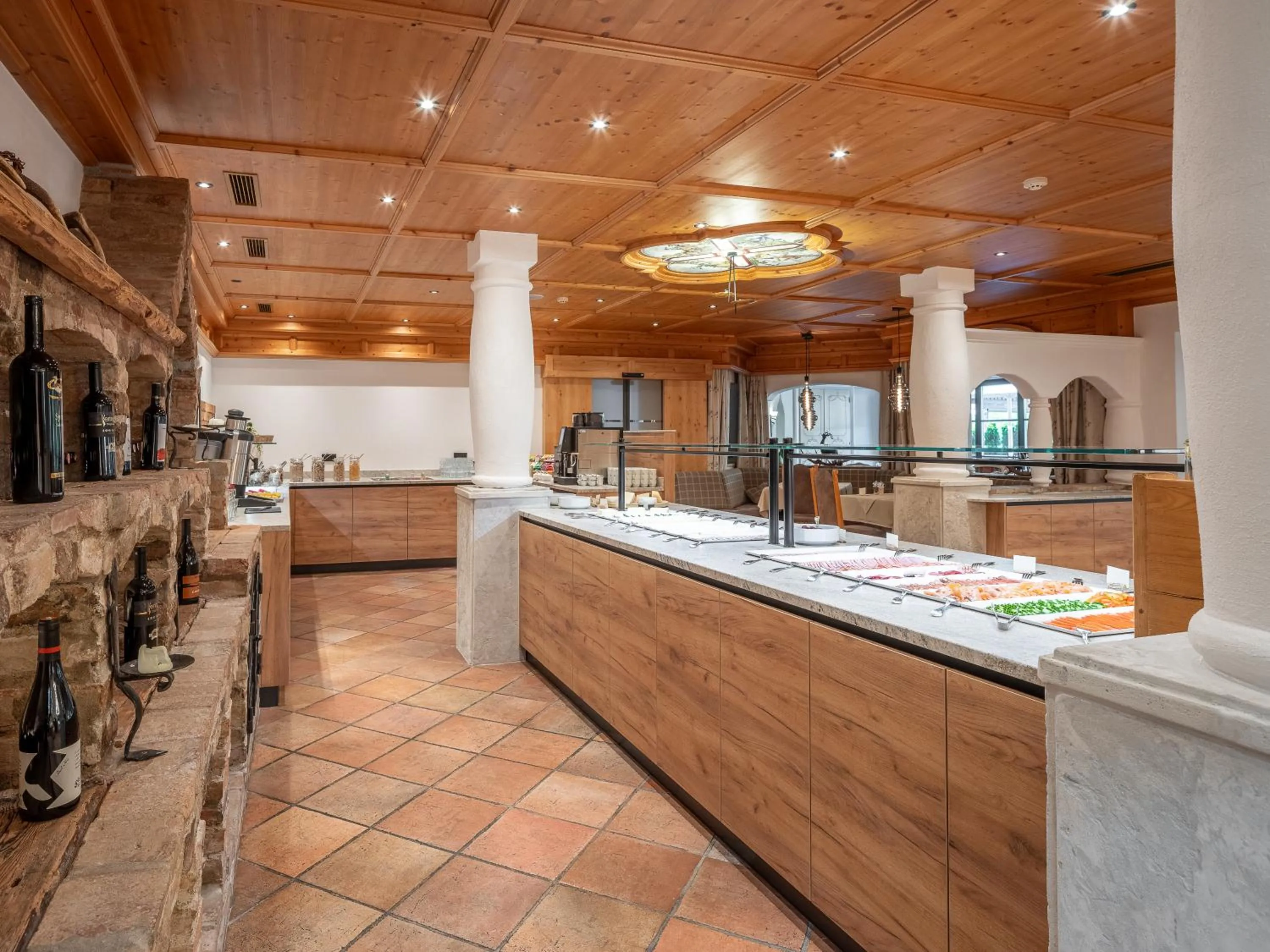 Buffet breakfast in Hotel Jagdschlössl