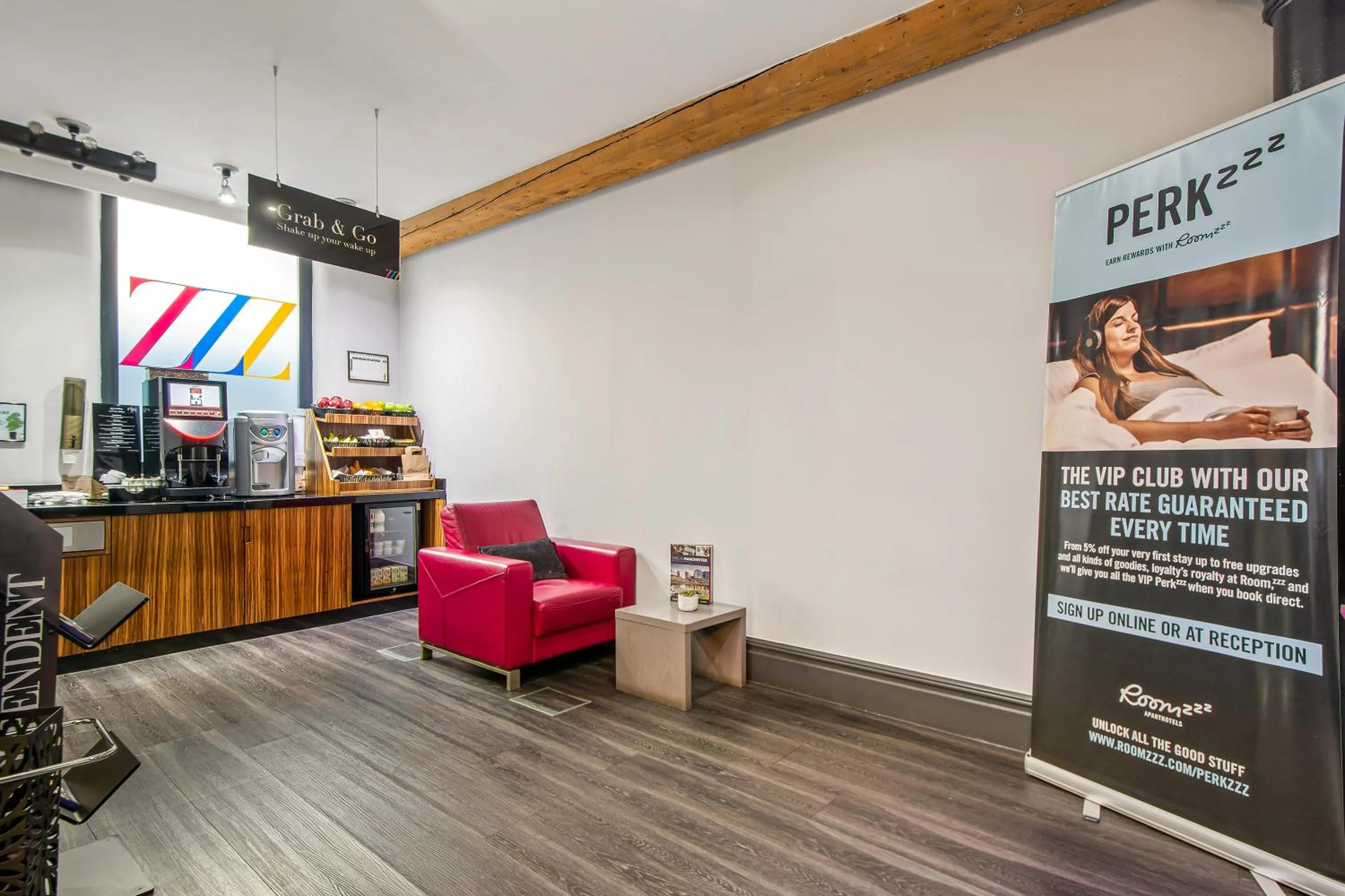 Lobby or reception in Roomzzz Manchester City