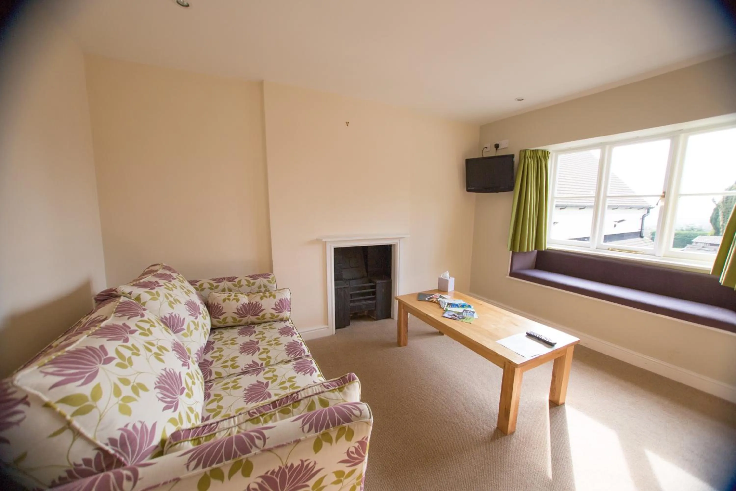 Living room, Bed in Star Inn