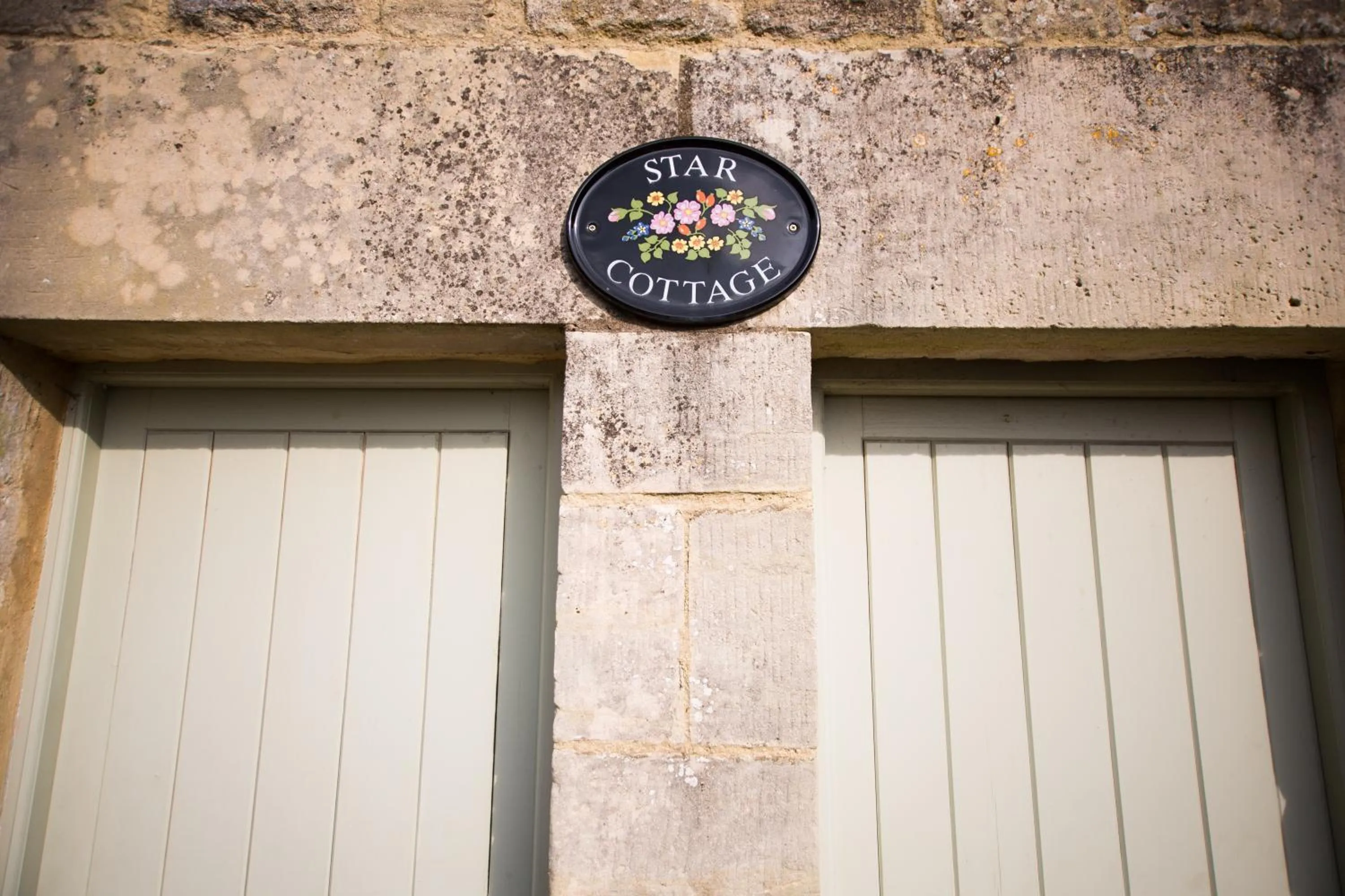 Property logo or sign in Star Inn