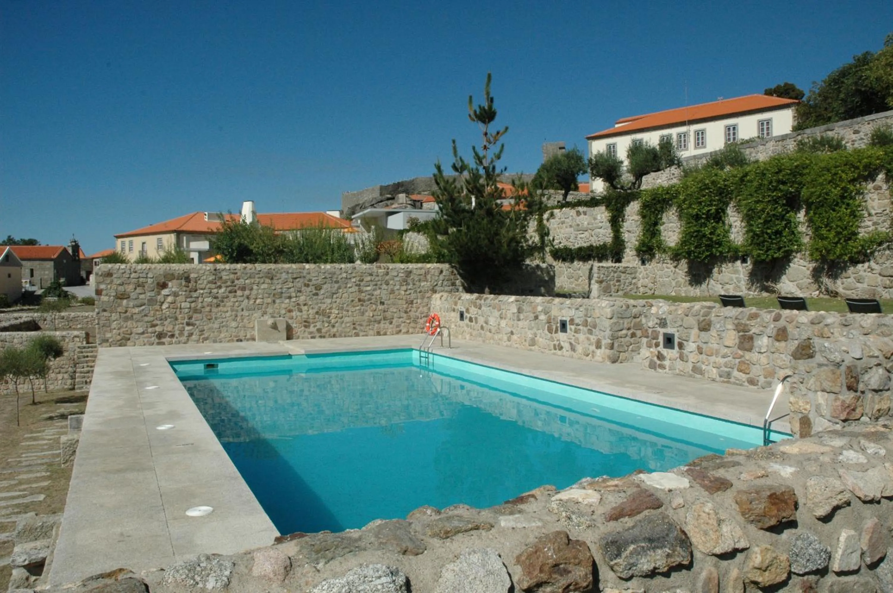 Swimming pool in INATEL Linhares da Beira Hotel Rural