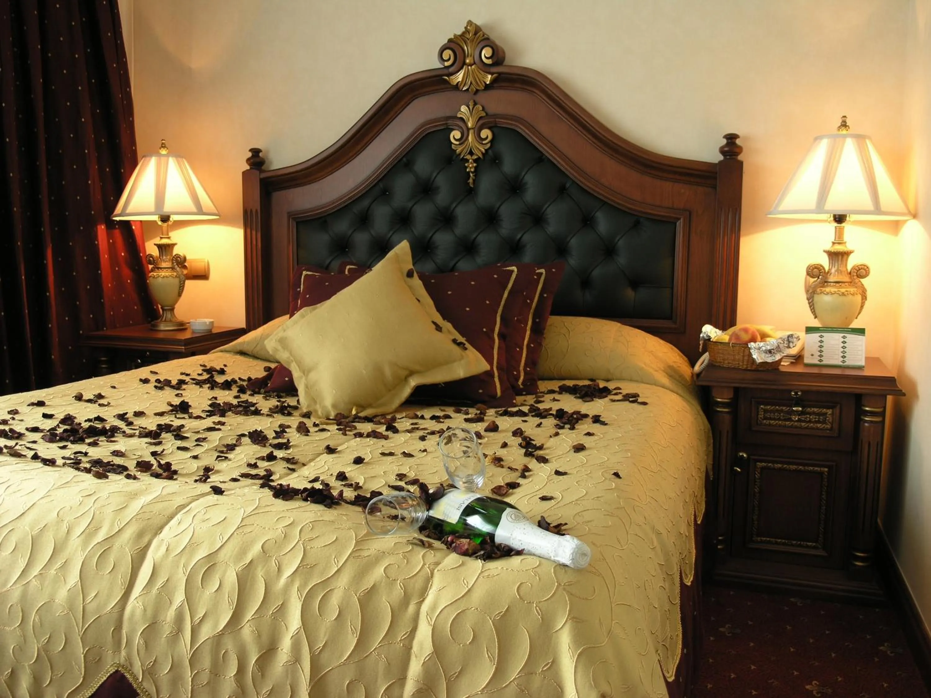 Photo of the whole room, Bed in DOGA RESIDENCE HOTEL Ankara