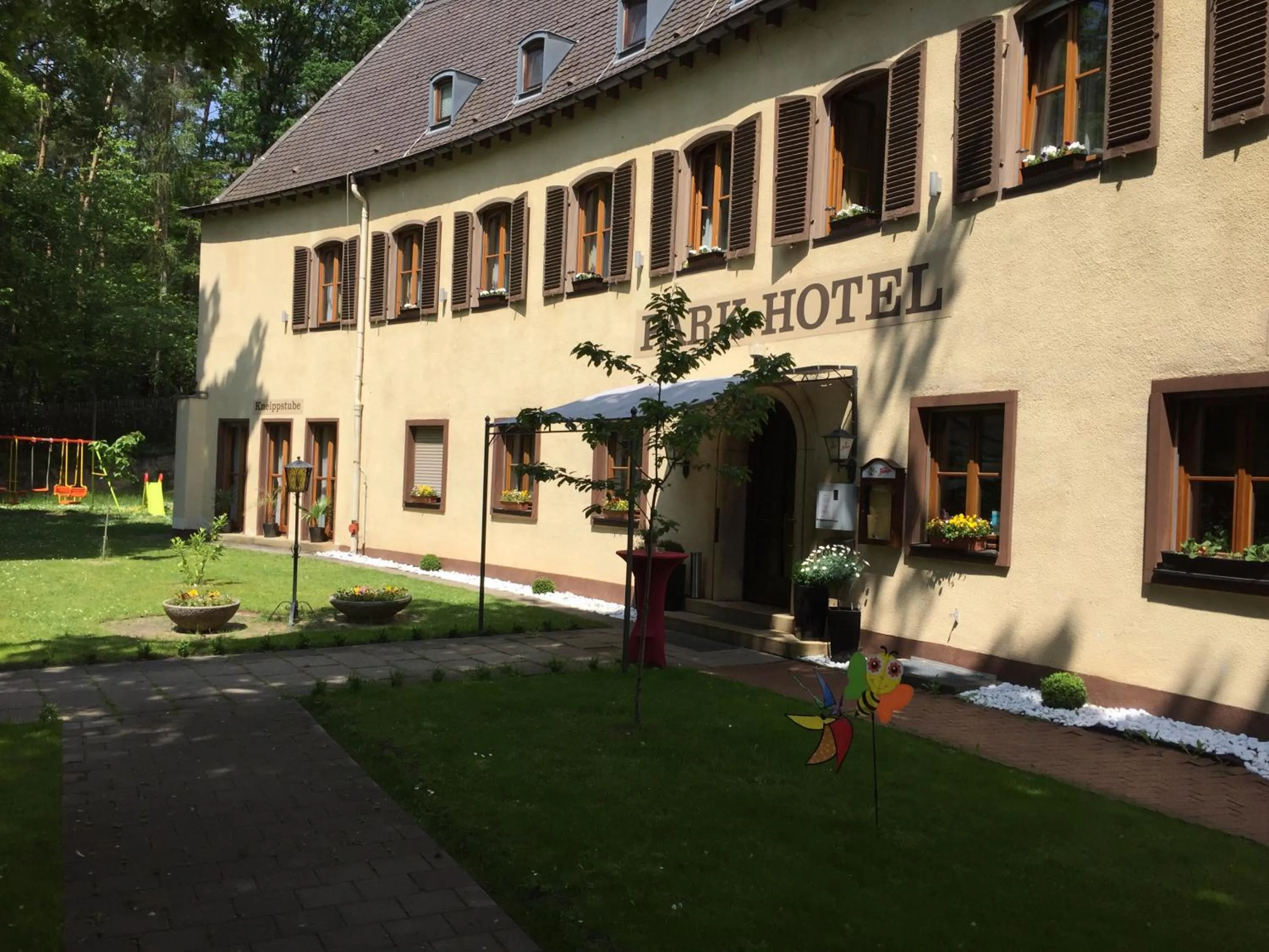 Facade/entrance in Parkhotel Zirndorf