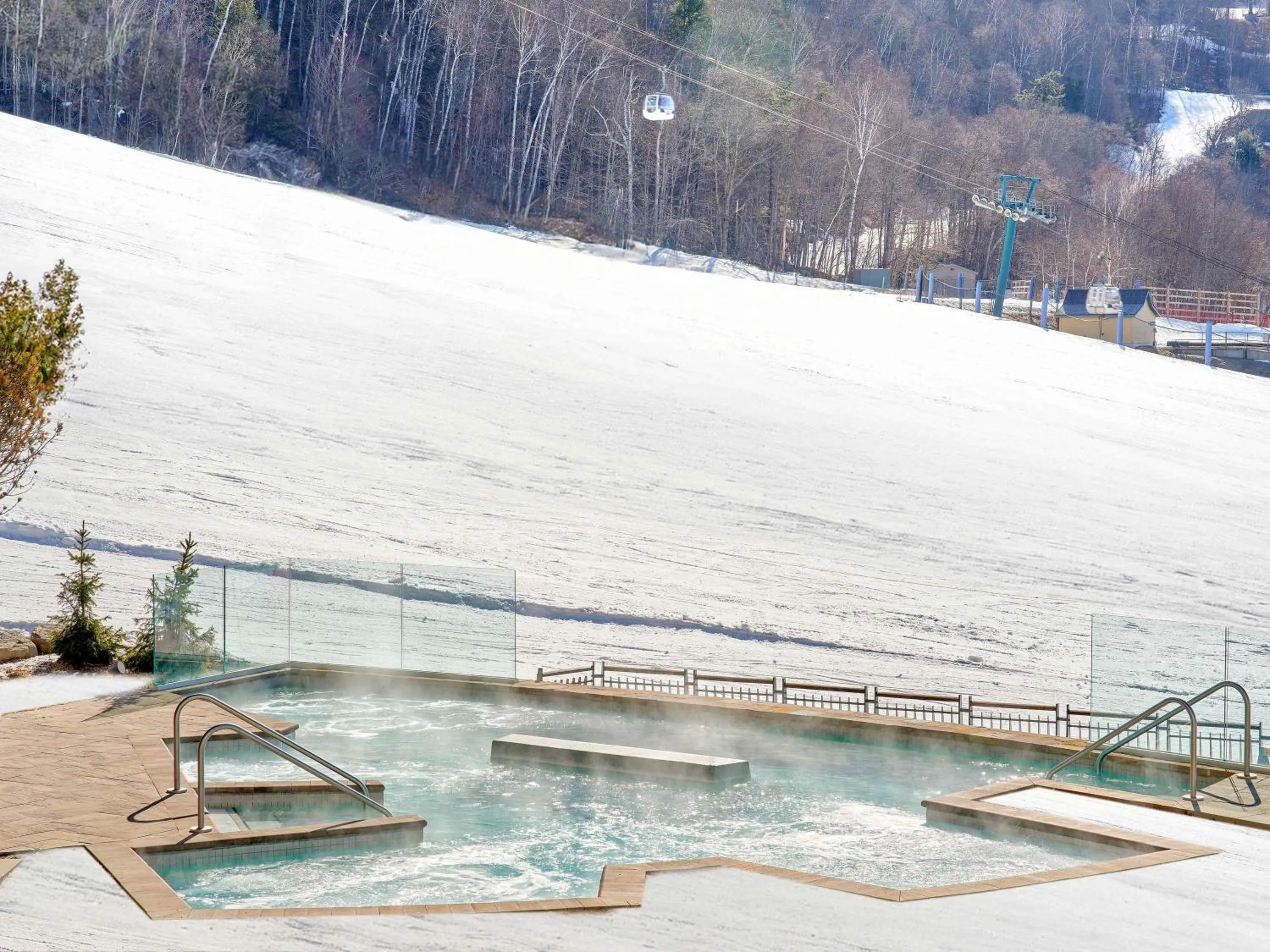 Pool view in Fairmont Tremblant
